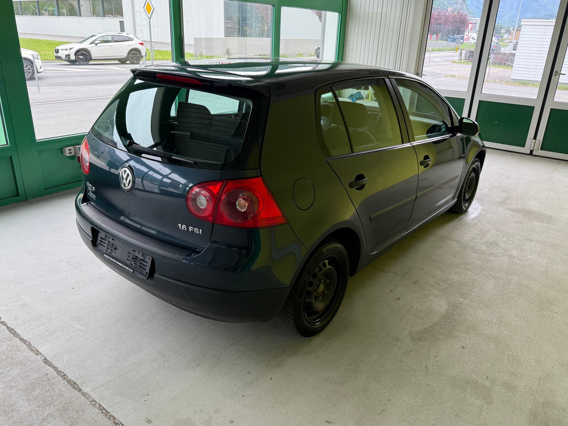 VW Golf 1.6 FSI Comfortline-image-12