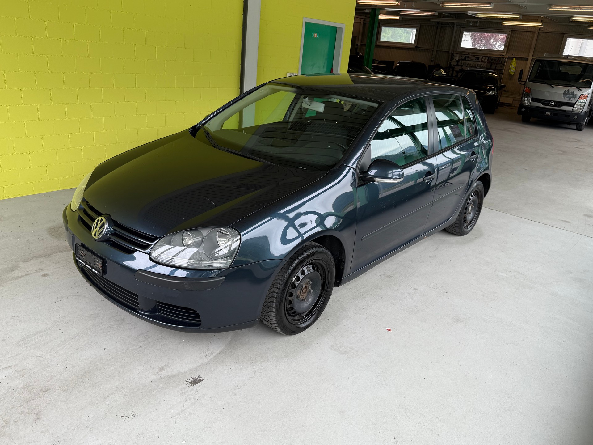 VW Golf 1.6 FSI Comfortline-showroom-element-1