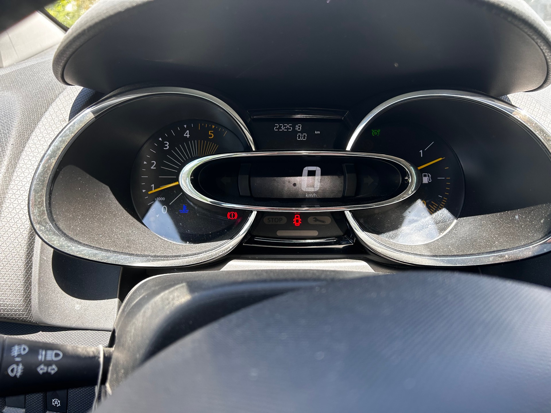 RENAULT Clio Grandtour 1.5 dCi Authentique-image-9
