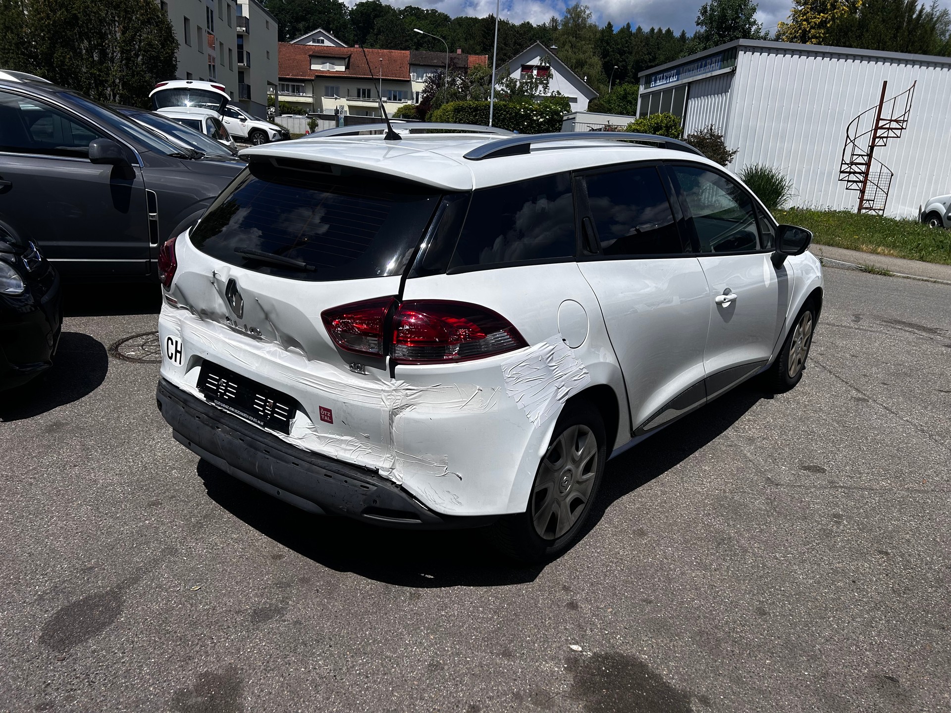 RENAULT Clio Grandtour 1.5 dCi Authentique-image-4