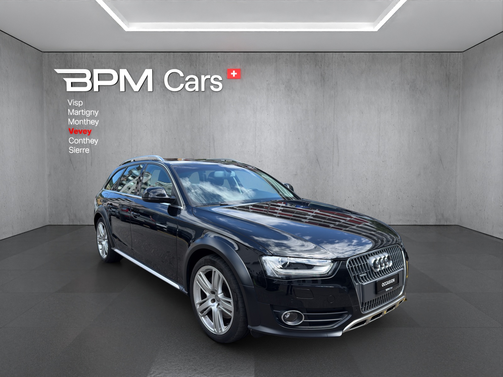 AUDI A4 allroad 3.0 TDI clean diesel quattro S-tronic-image-5