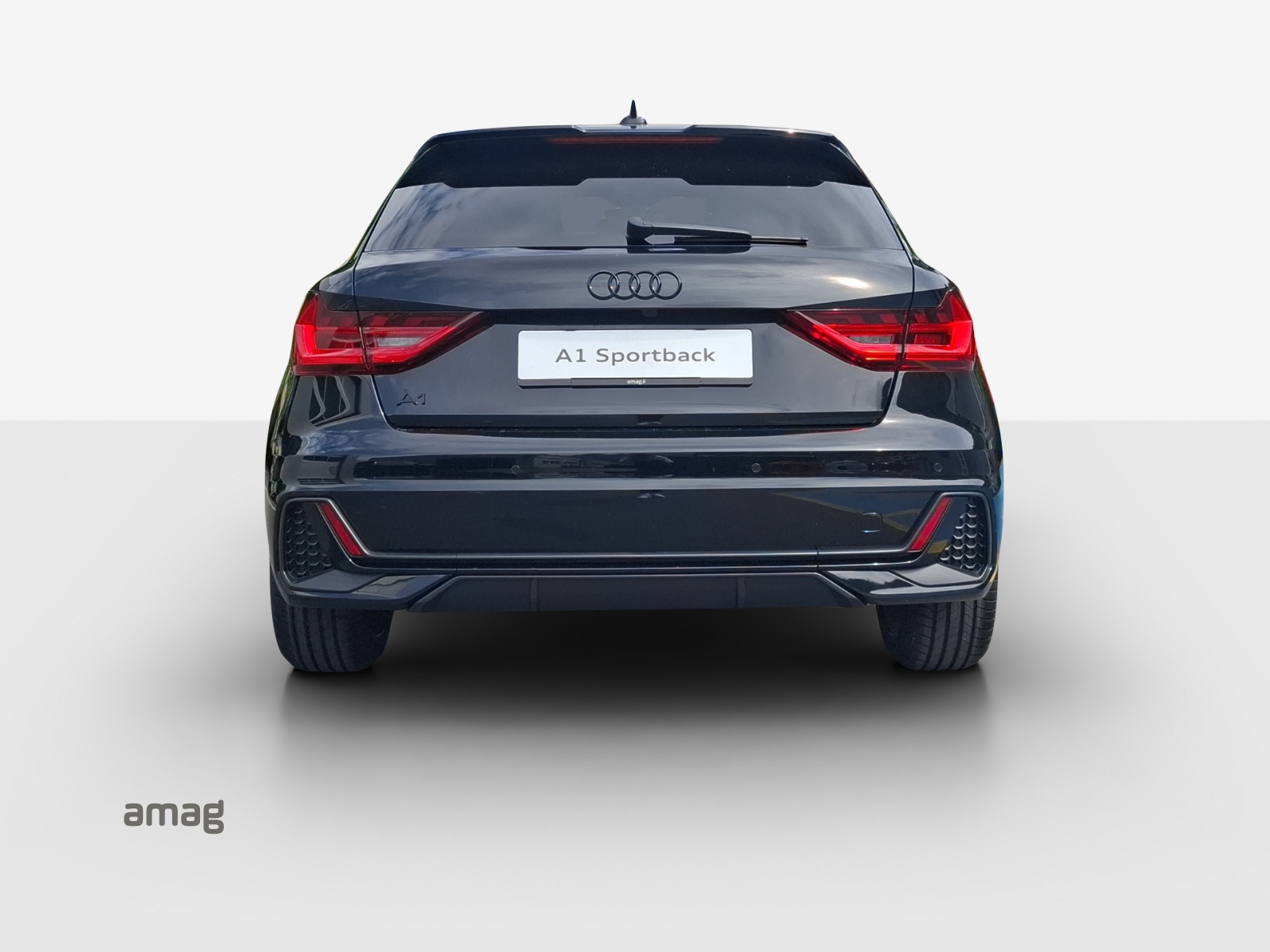 AUDI A1 Sportback 30 TFSI S Line Attraction S-tronic-showroom-element-3