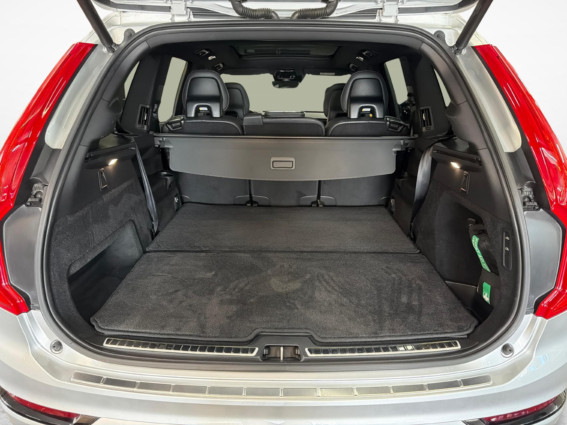 VOLVO XC90 2.0 T8 TE R-Design 7P. eAWD-image-11