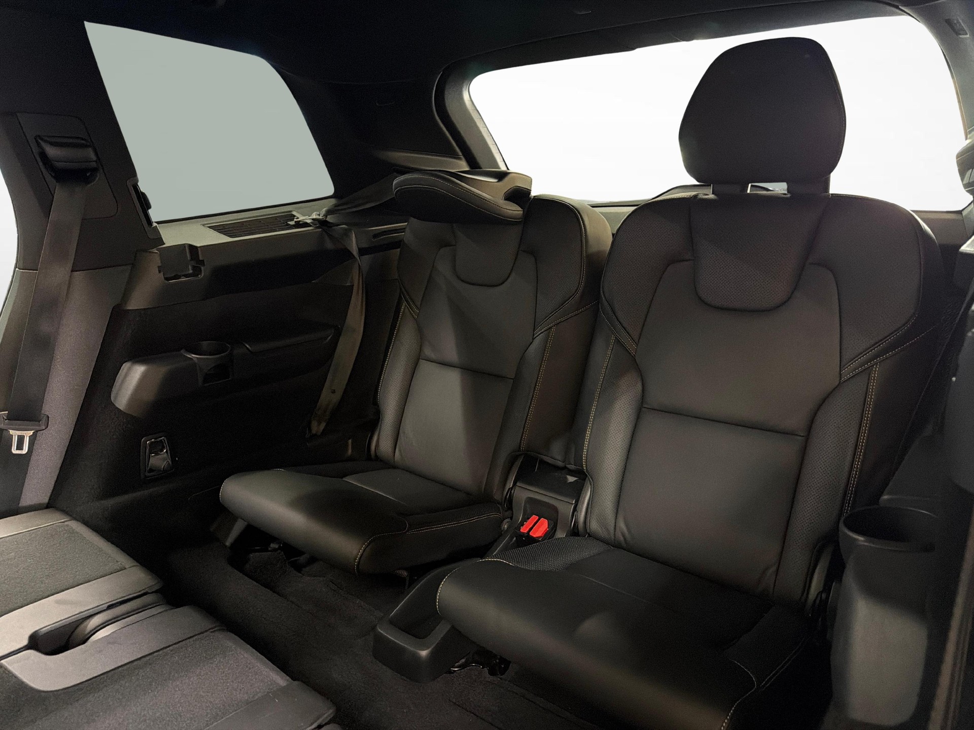 VOLVO XC90 2.0 T8 TE R-Design 7P. eAWD-image-13