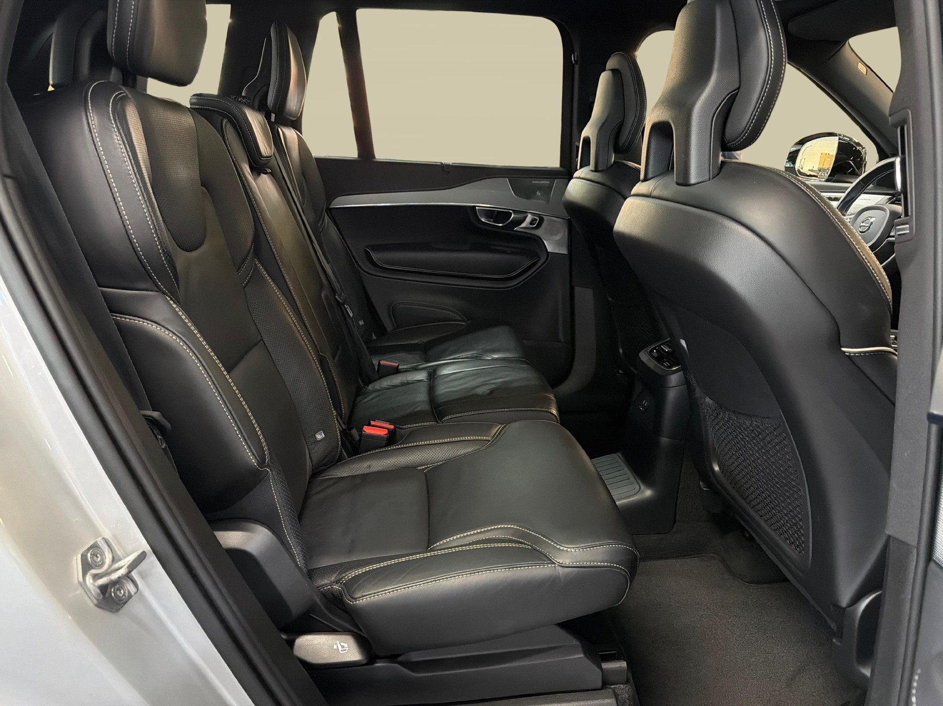 VOLVO XC90 2.0 T8 TE R-Design 7P. eAWD-image-10