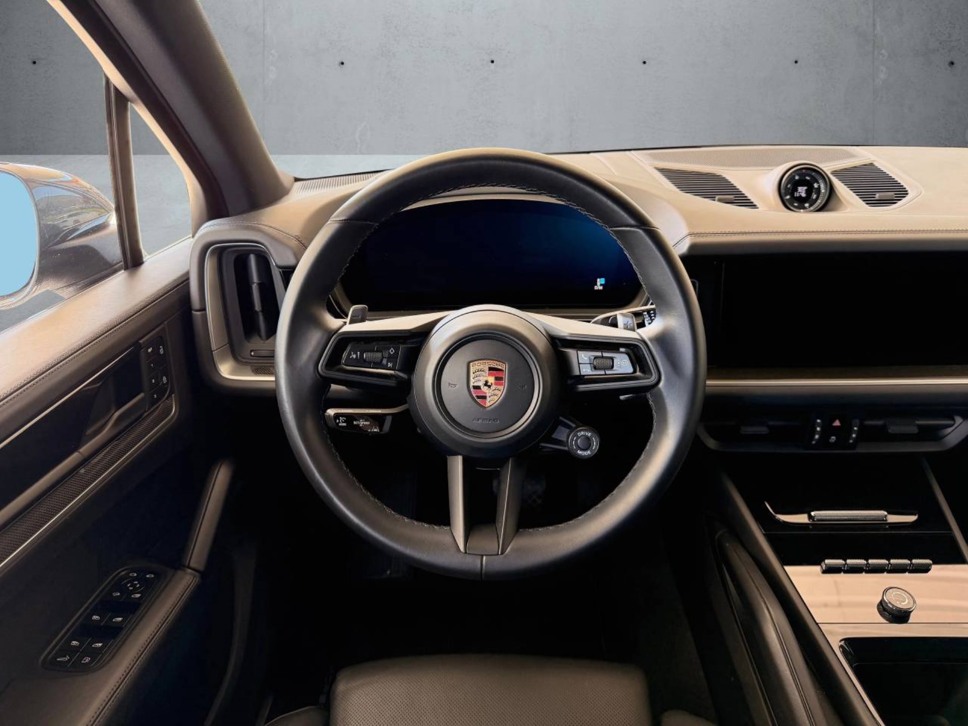 PORSCHE Cayenne E-Hybrid (MY24)-image-11
