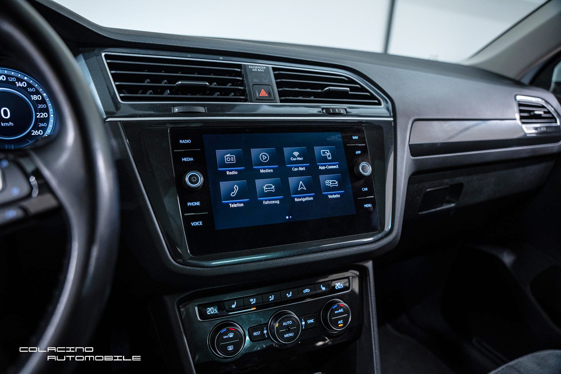 VW Tiguan 2.0TSI Highline 4Motion DSG-image-19