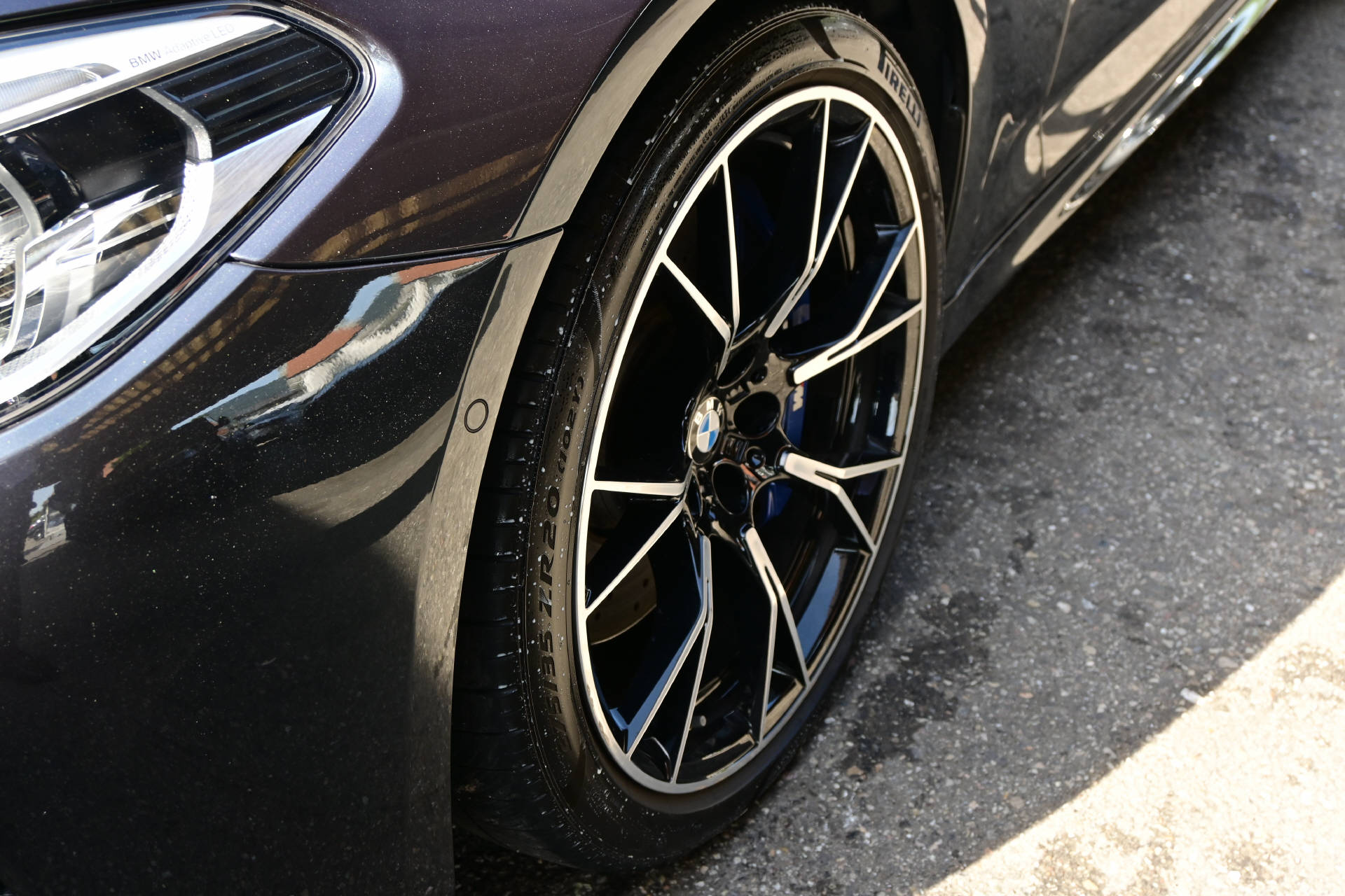 BMW M5 Competition xDrive *Carbon*CH-Auto*Harman/kardon*-showroom-element-3