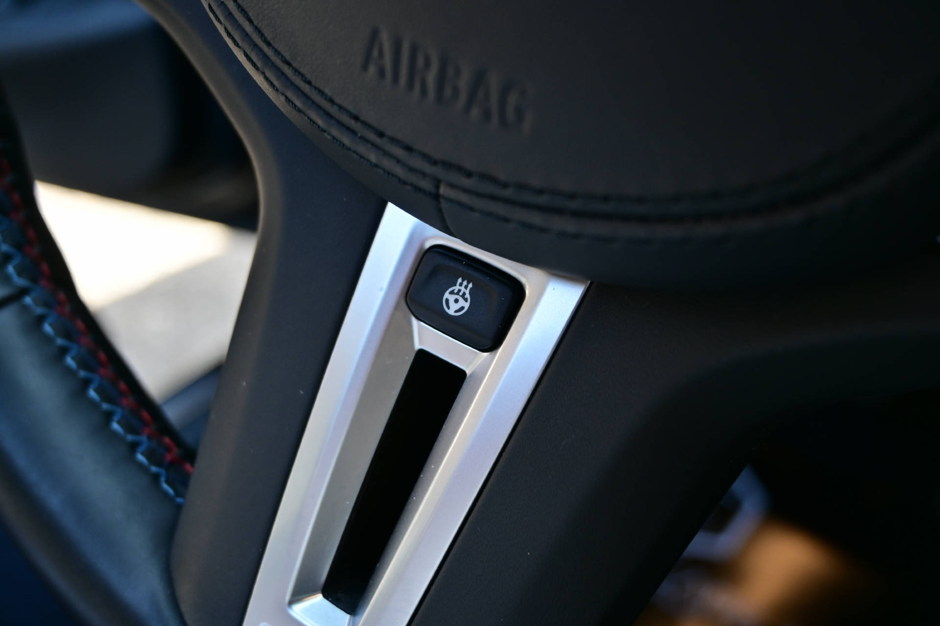 BMW M5 Competition xDrive *Carbon*CH-Auto*Harman/kardon*-image-13