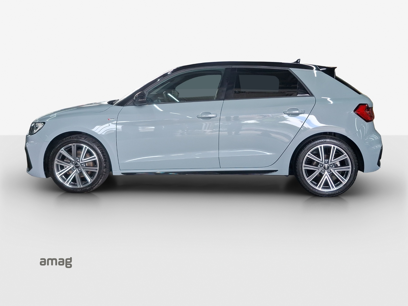 AUDI A1 Sportback 30 TFSI S Line Attraction S-tronic-showroom-element-1
