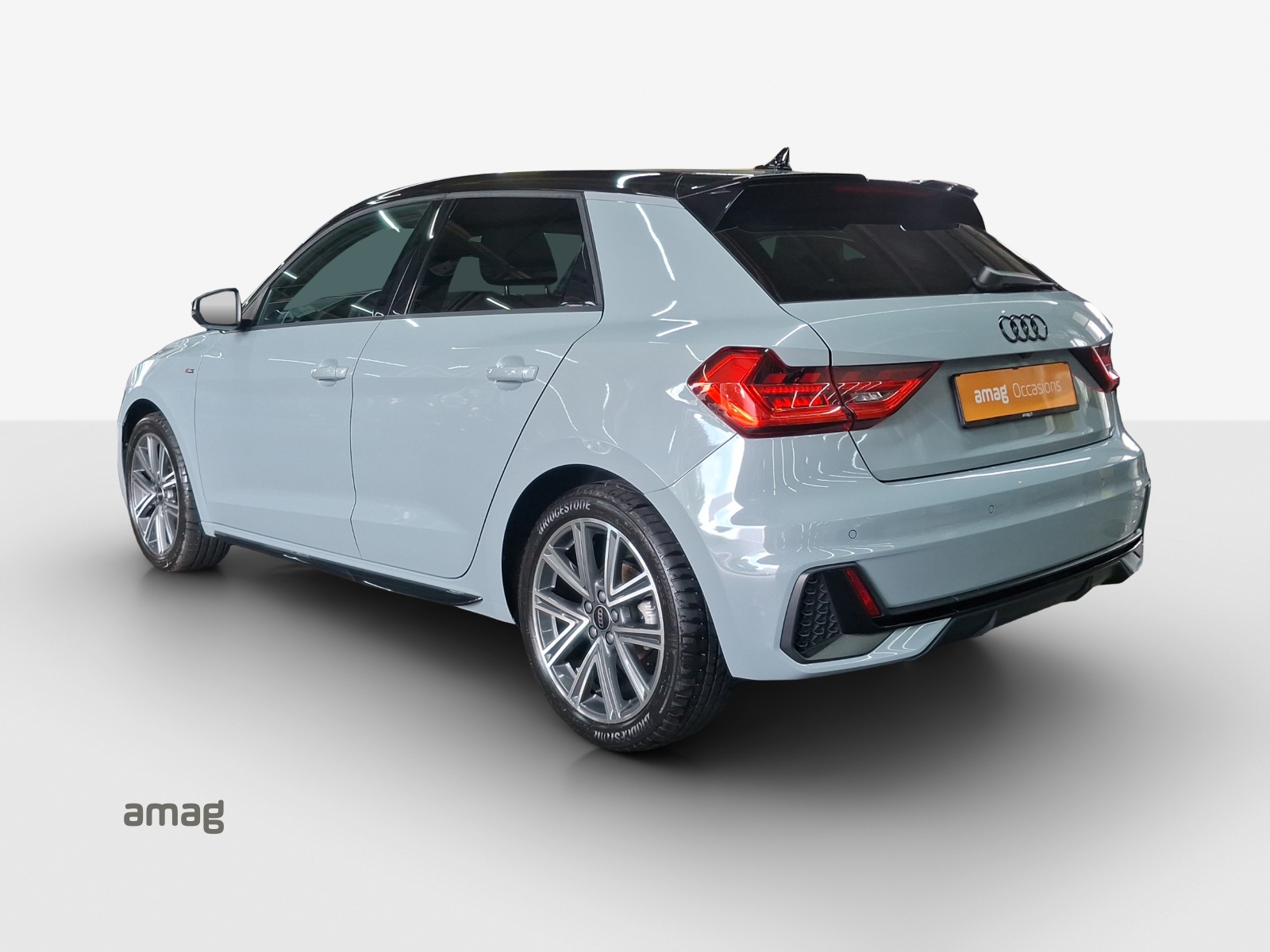 AUDI A1 Sportback 30 TFSI S Line Attraction S-tronic-showroom-element-2
