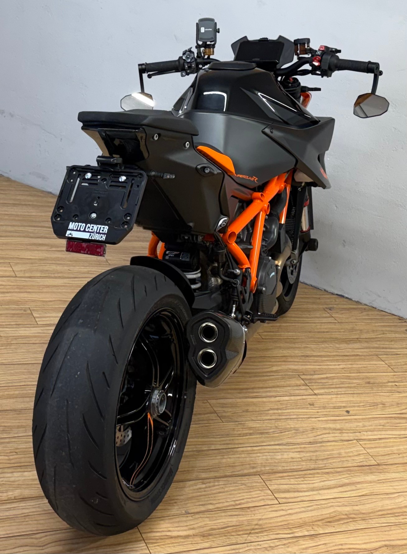 KTM 1290 Super Duke R-image-2