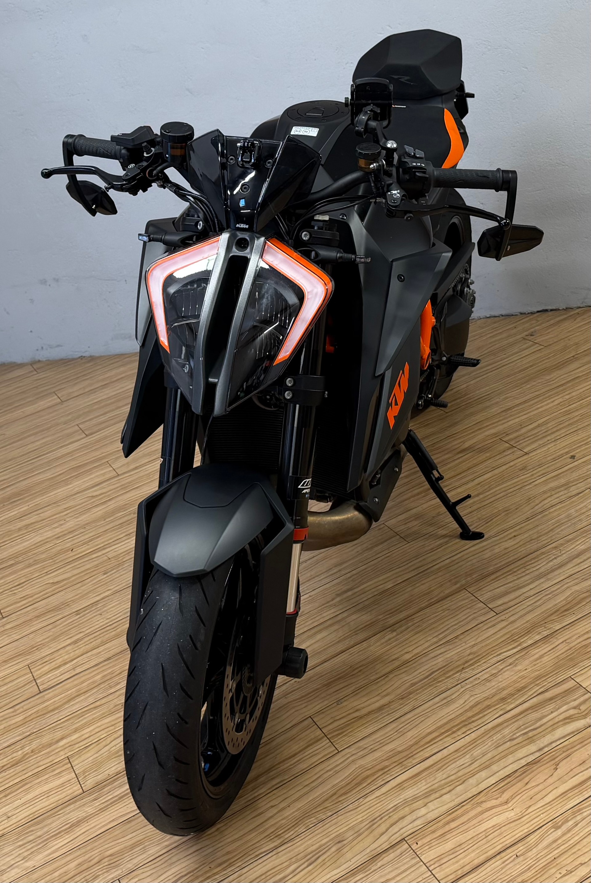 KTM 1290 Super Duke R-image-6