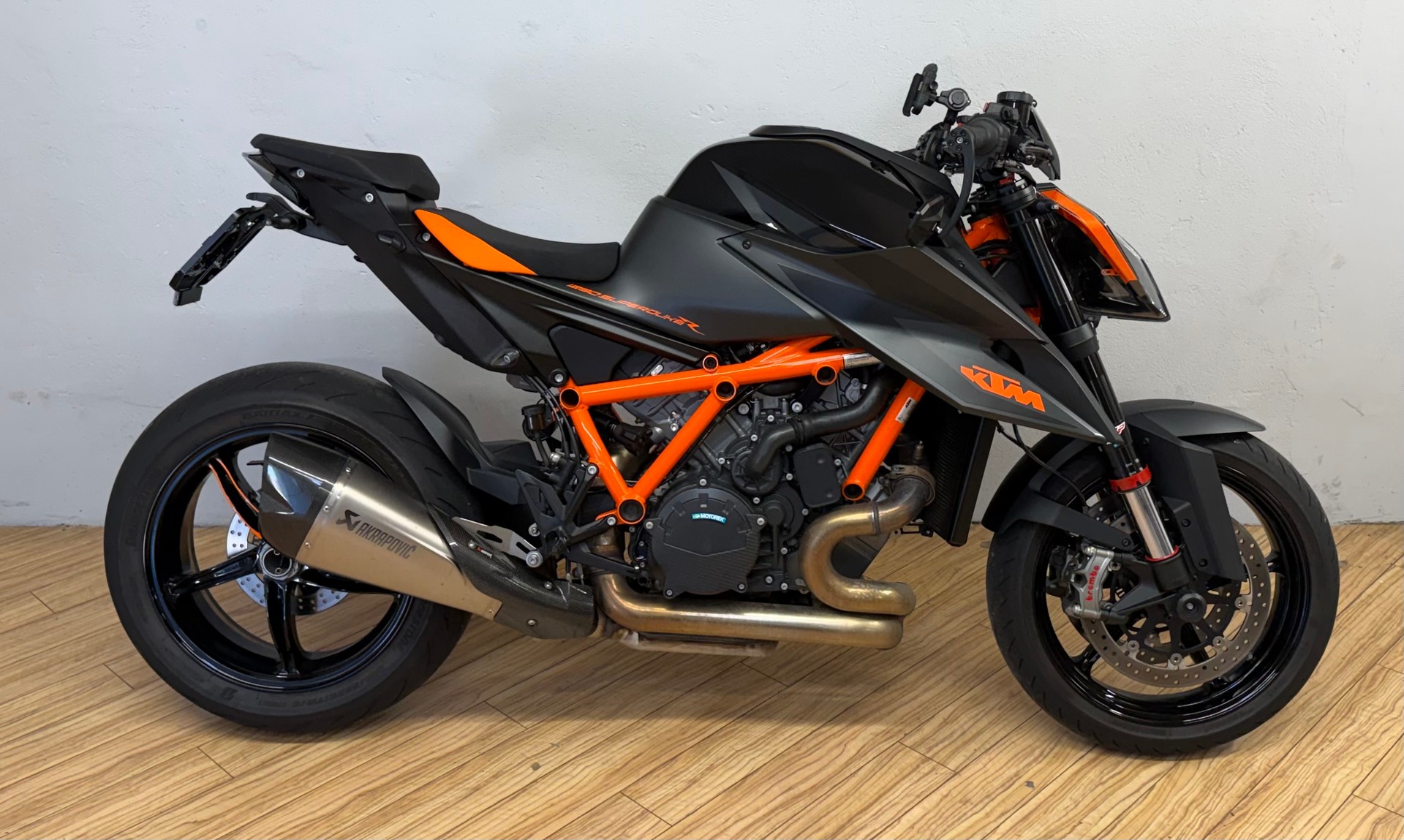 KTM 1290 Super Duke R-image-1