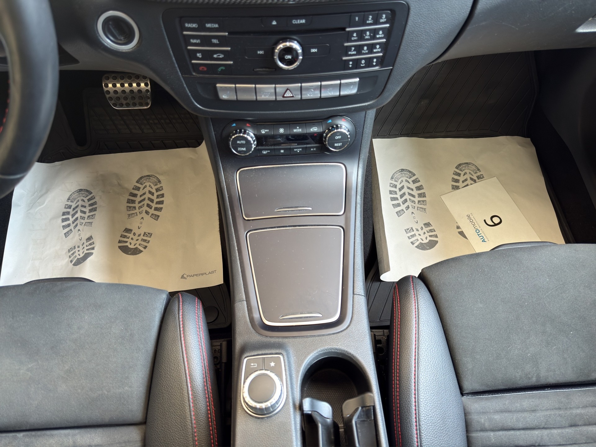 MERCEDES-BENZ B 250 AMG Line 4Matic 7G-DCT-image-11