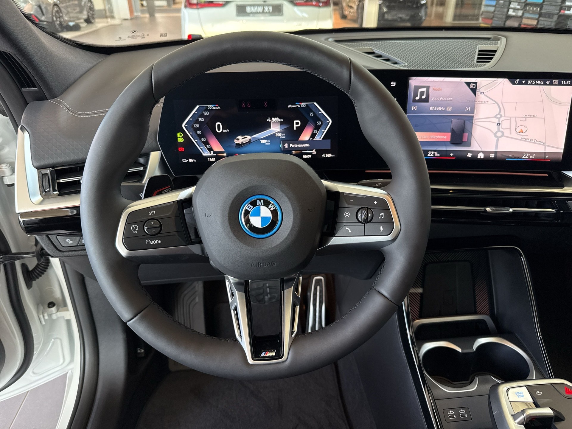 BMW iX2 xDrive 30 M Sport Pro-image-11