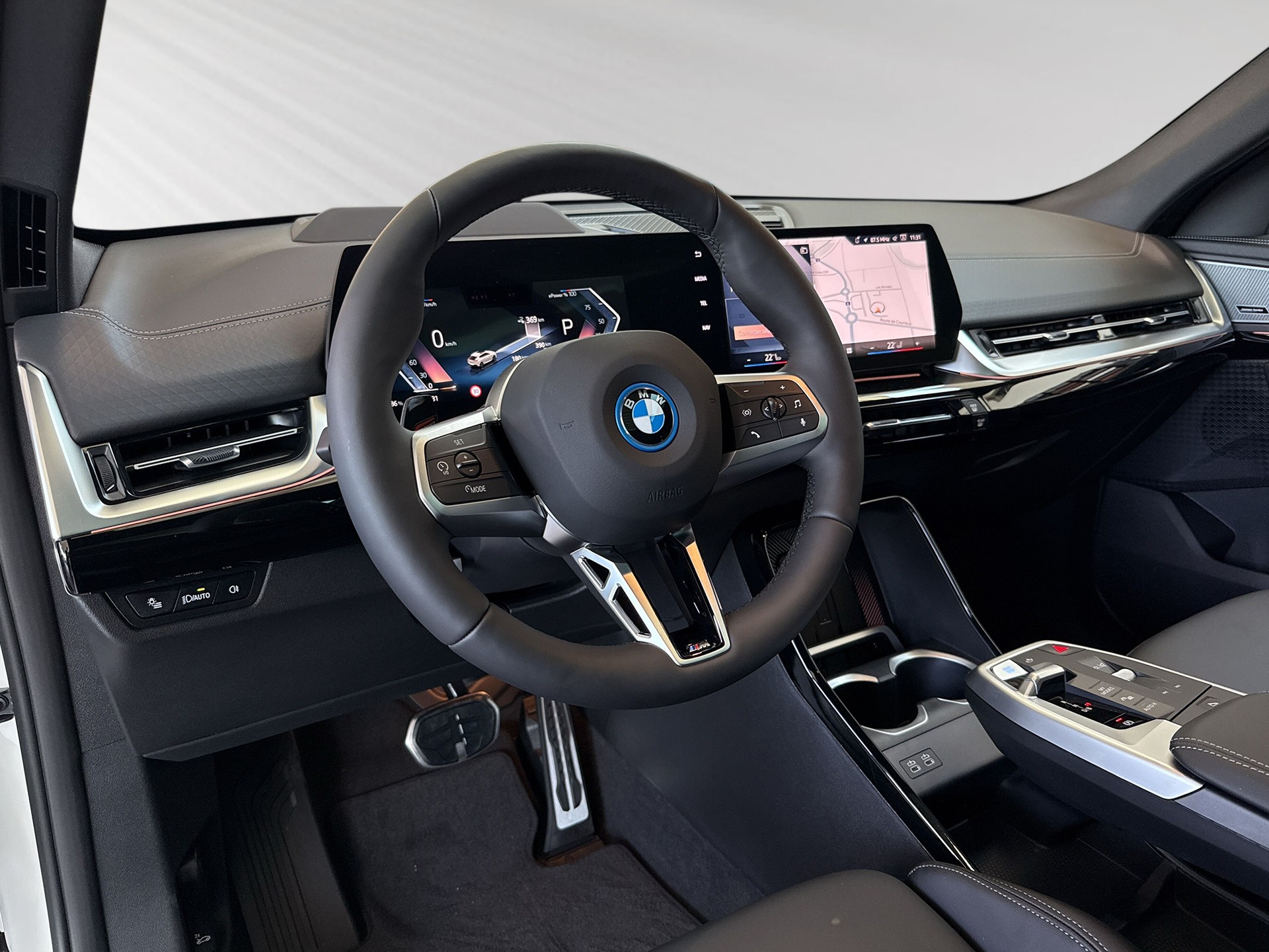 BMW iX2 xDrive 30 M Sport Pro-showroom-element-3
