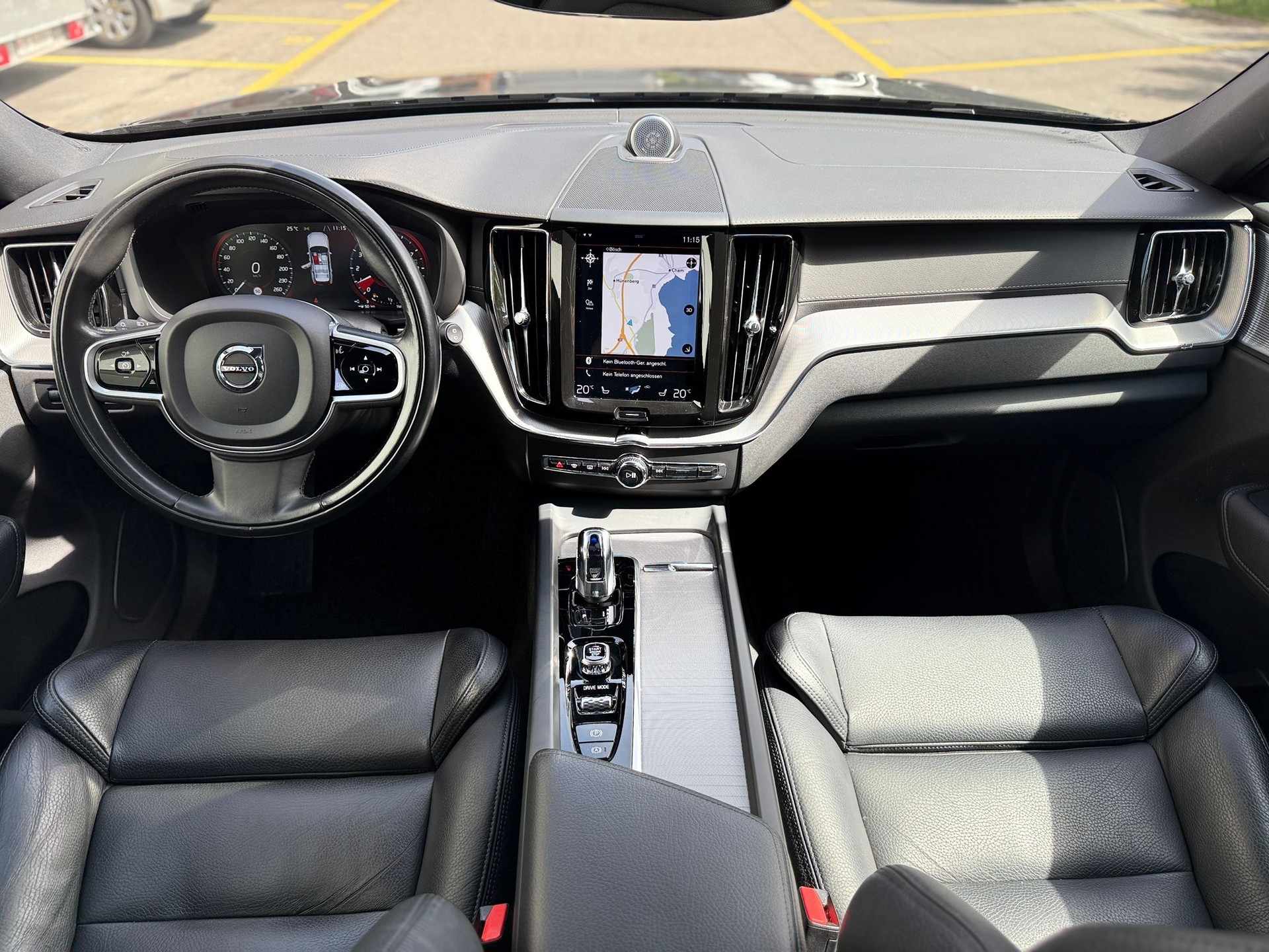 VOLVO XC60 2.0 T8 TE Inscription eAWD-image-13