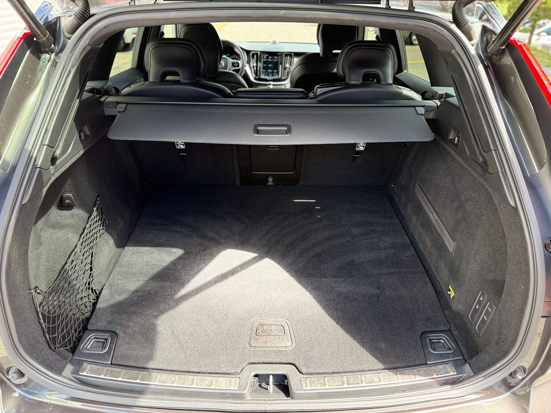 VOLVO XC60 2.0 T8 TE Inscription eAWD-image-26