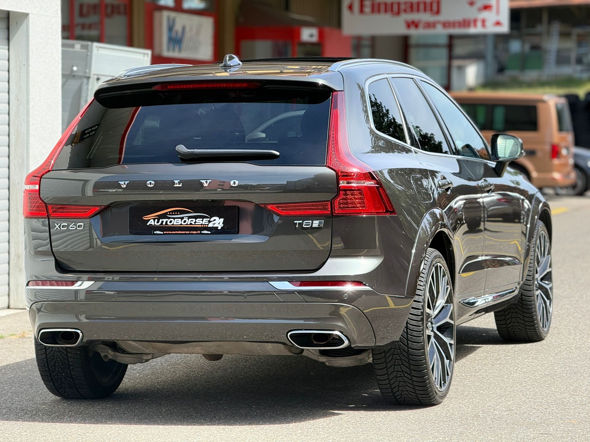 VOLVO XC60 2.0 T8 TE Inscription eAWD-image-4