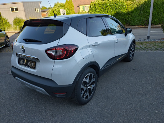 RENAULT Captur 1.3 T Intens-showroom-element-3