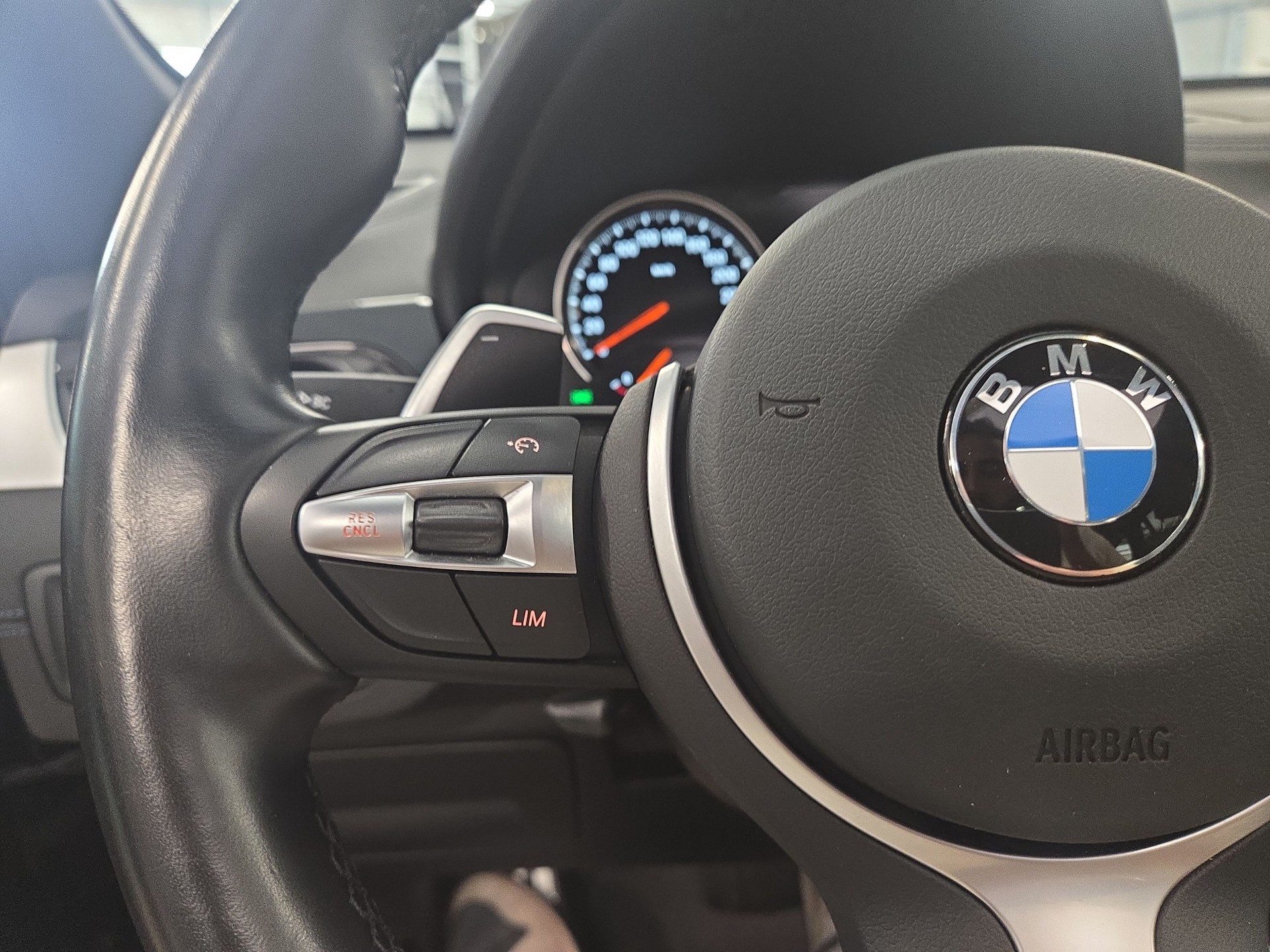 BMW X1 xDrive 20d M Sport Steptronic-image-13