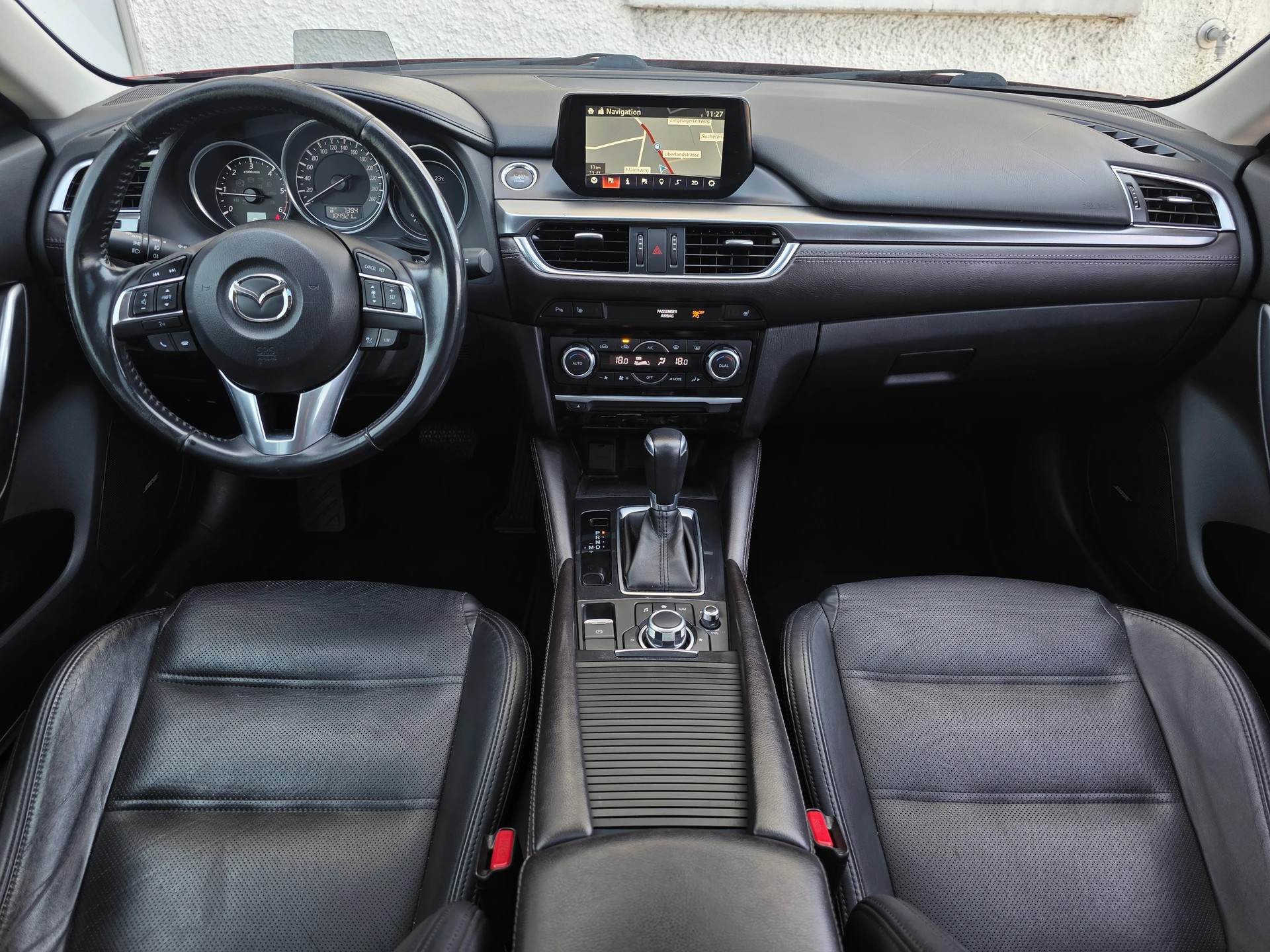 MAZDA 6 SW 2.2 D Revolution AWD Automatic Skyactive-D * CH-Fahrzeug * inkl. 1 Jahr Garantie *-image-9