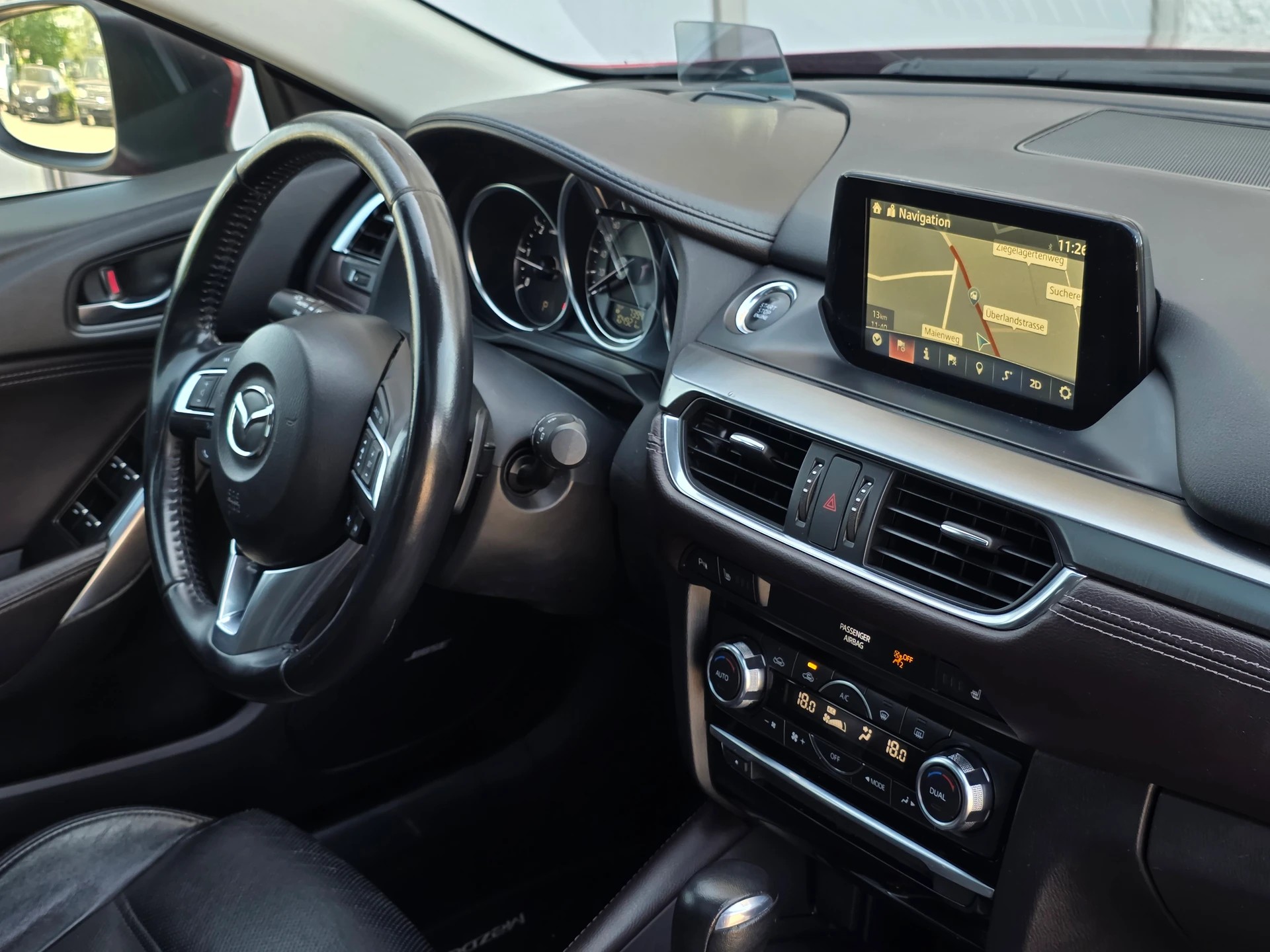 MAZDA 6 SW 2.2 D Revolution AWD Automatic Skyactive-D * CH-Fahrzeug * inkl. 1 Jahr Garantie *-image-17