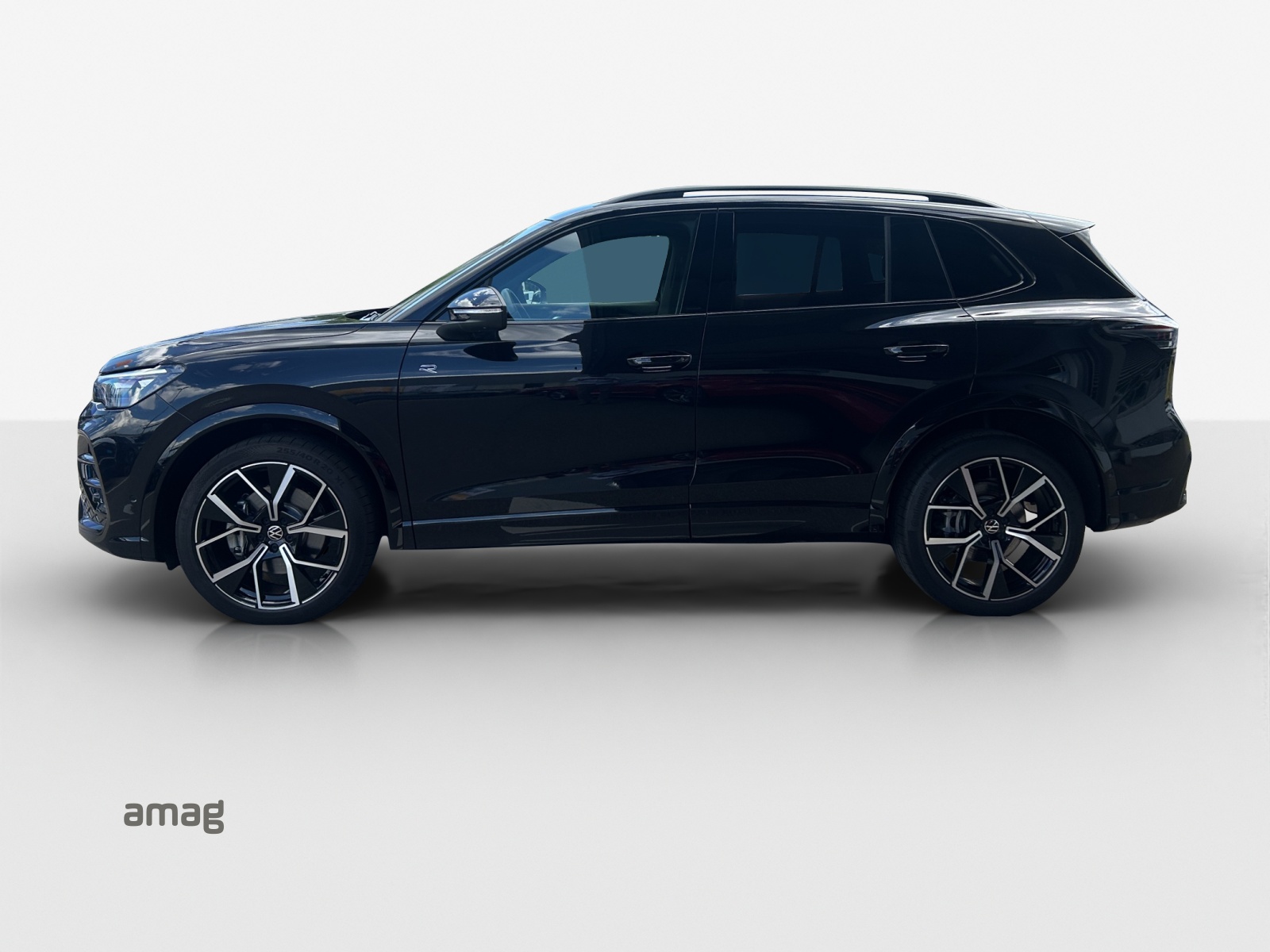 VW Tiguan 2.0 TSI DSG R-Line 4Motion-showroom-element-1
