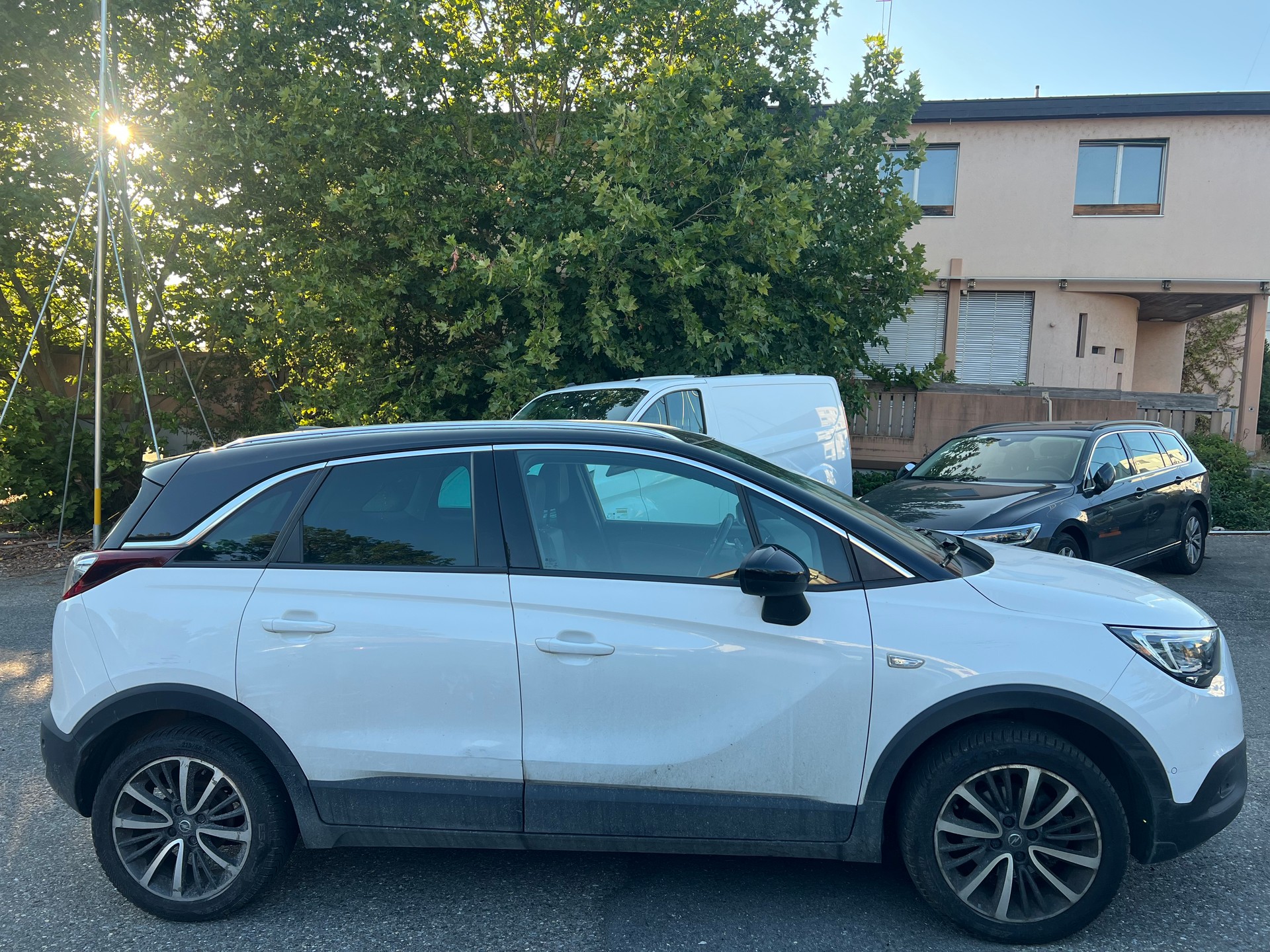 OPEL Crossland X 1.2i Ultimate Automatik-showroom-element-3