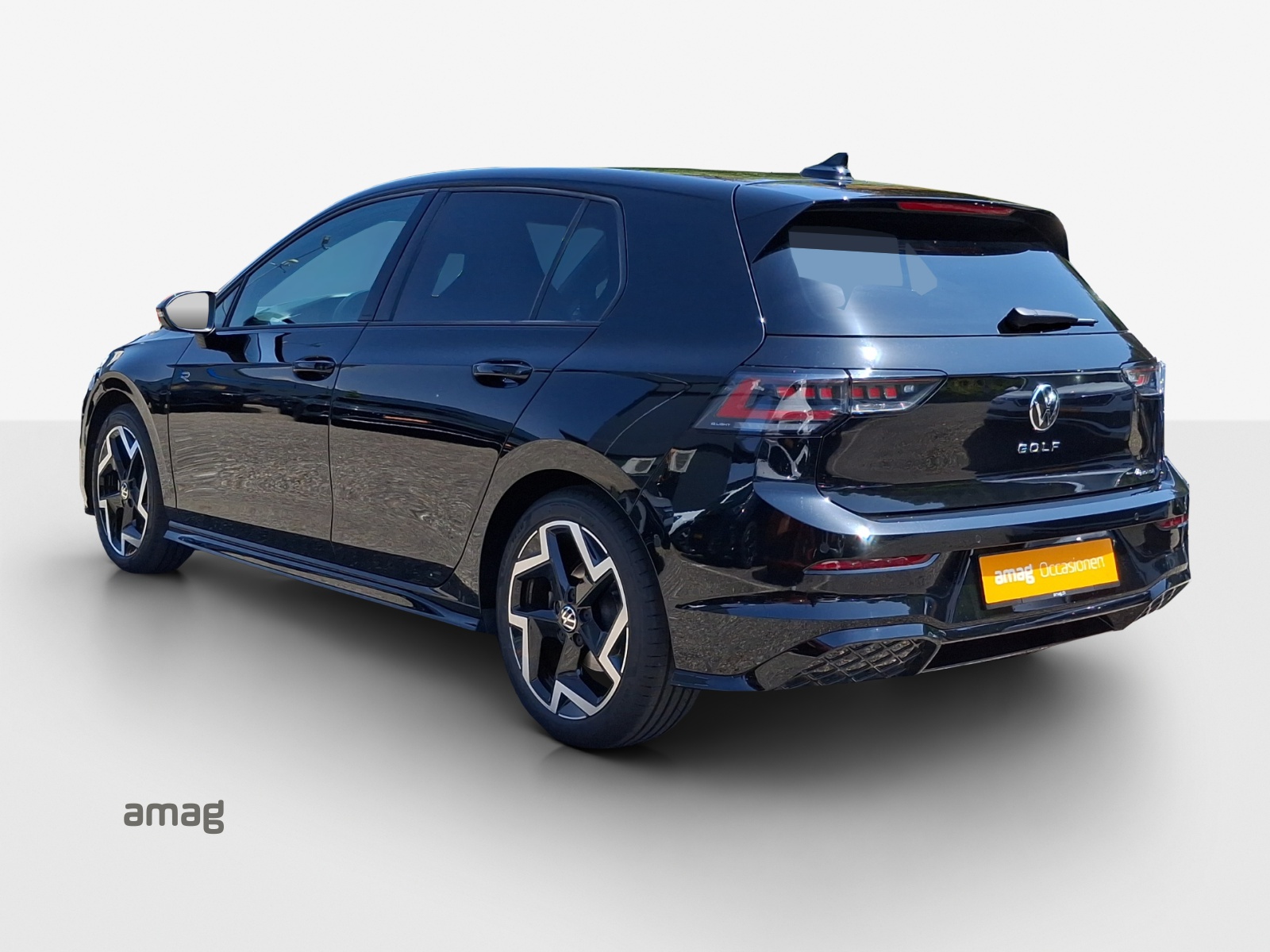VW Golf 2.0 TSI R-Line DSG 4 Motion-showroom-element-2