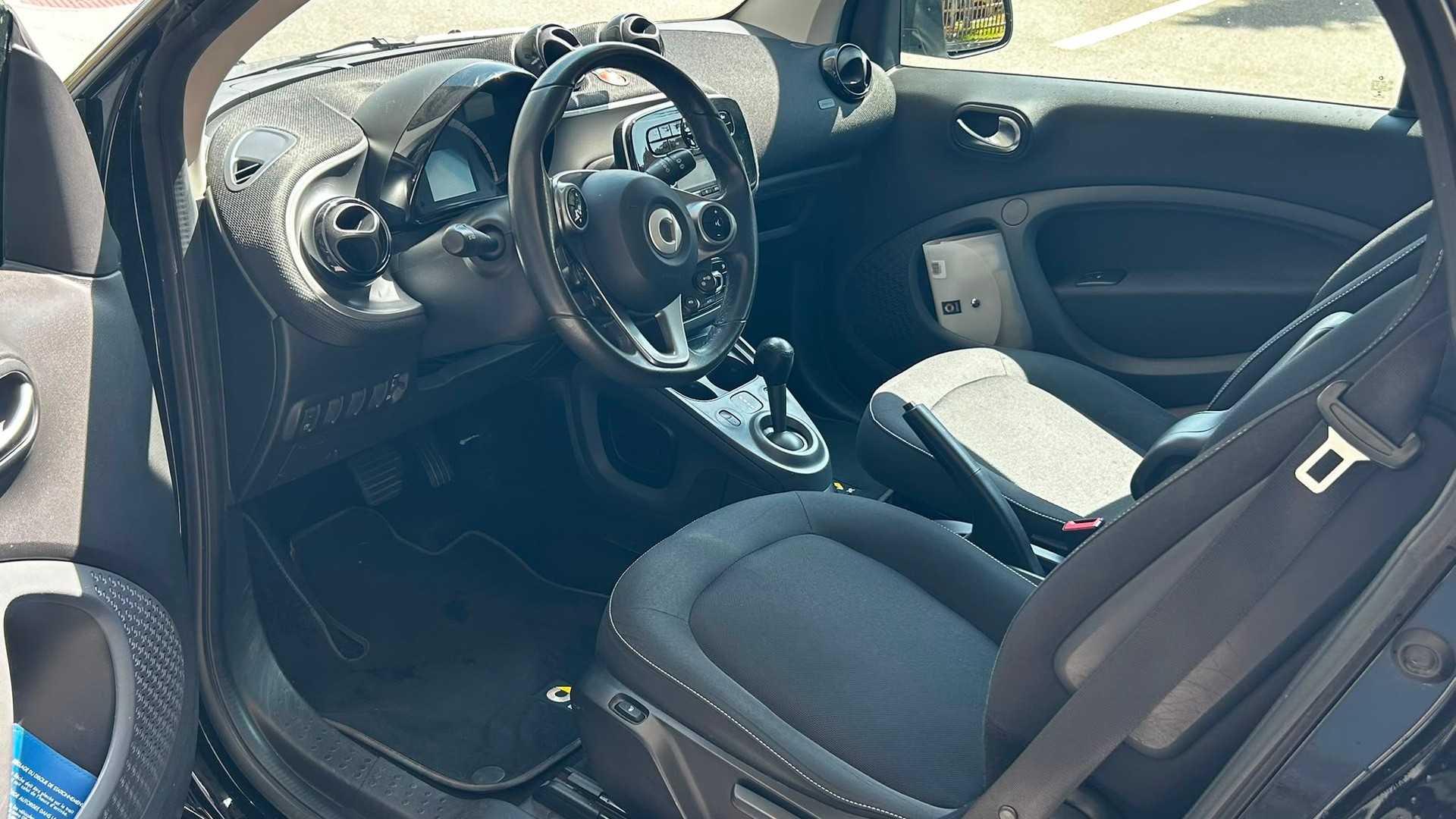 SMART fortwo-image-8