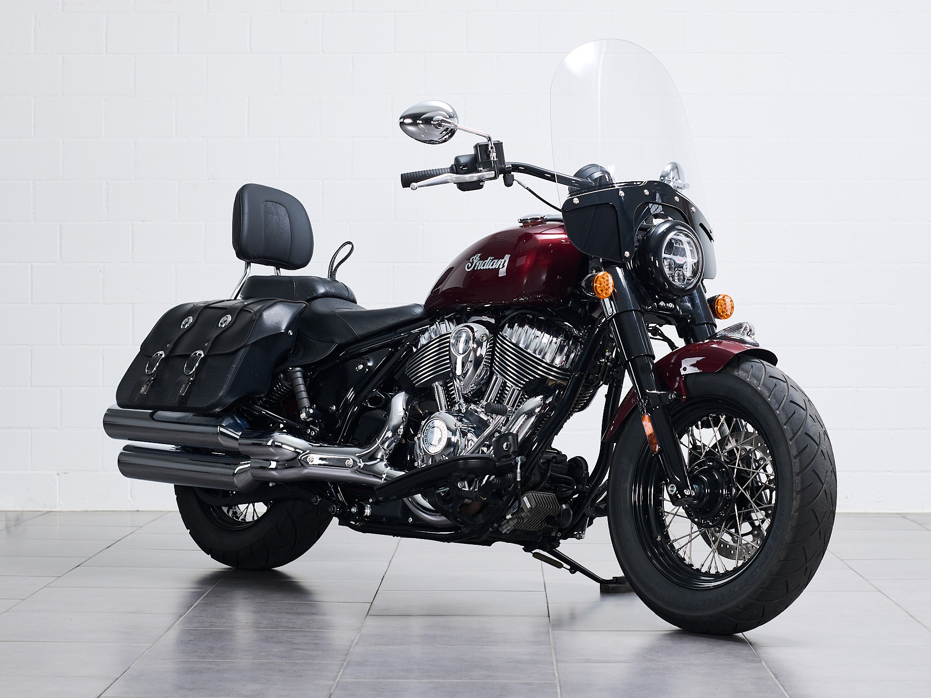 INDIAN Super Chief-showroom-element-1