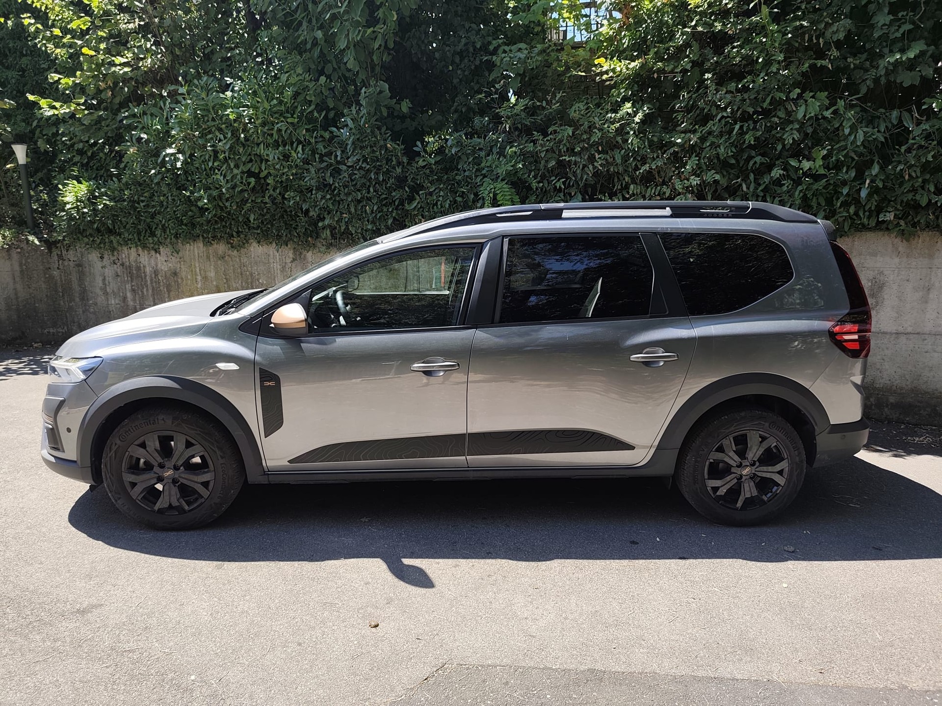 DACIA 1.6 Hybrid Extreme-image-2