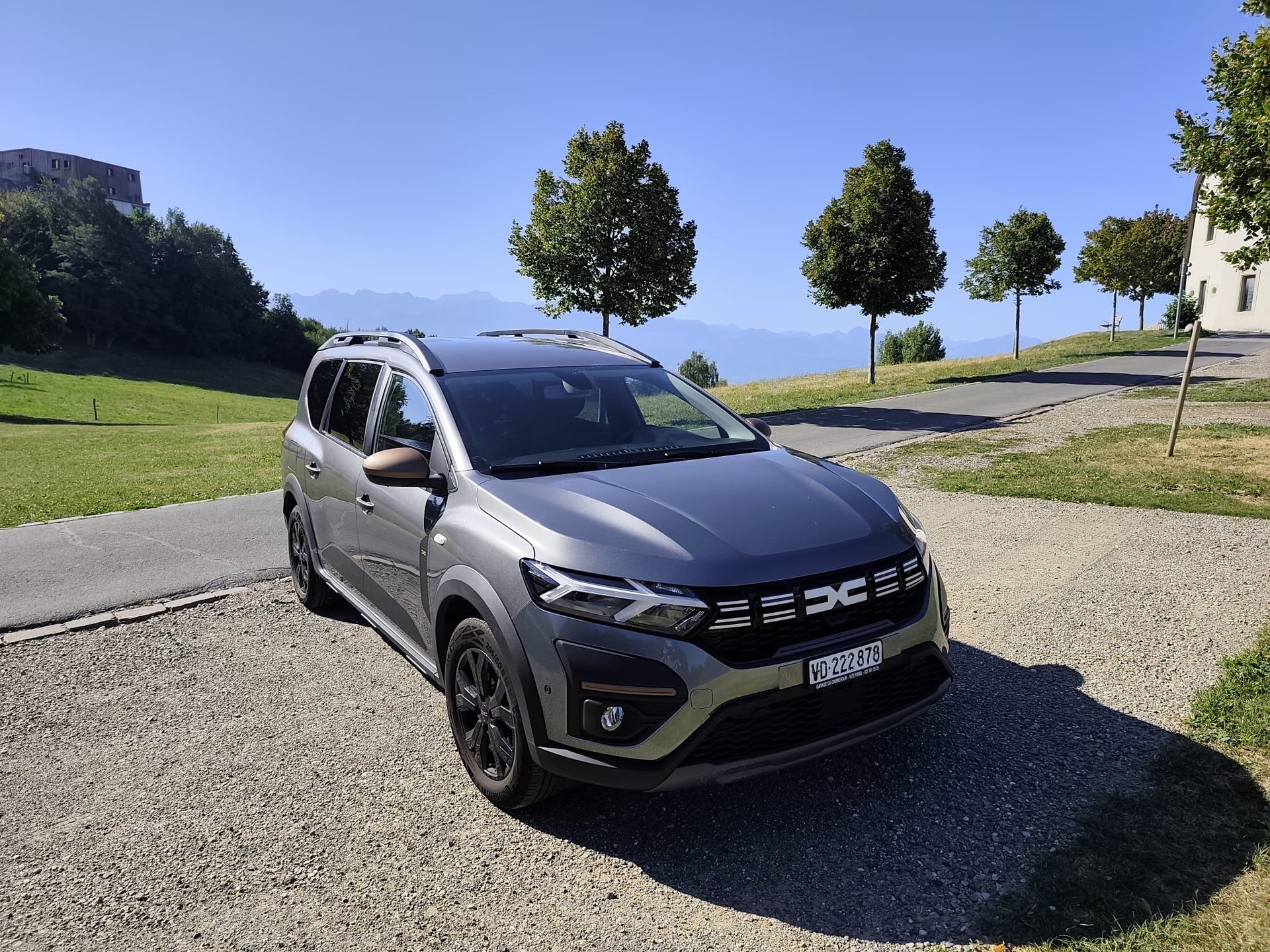 DACIA 1.6 Hybrid Extreme