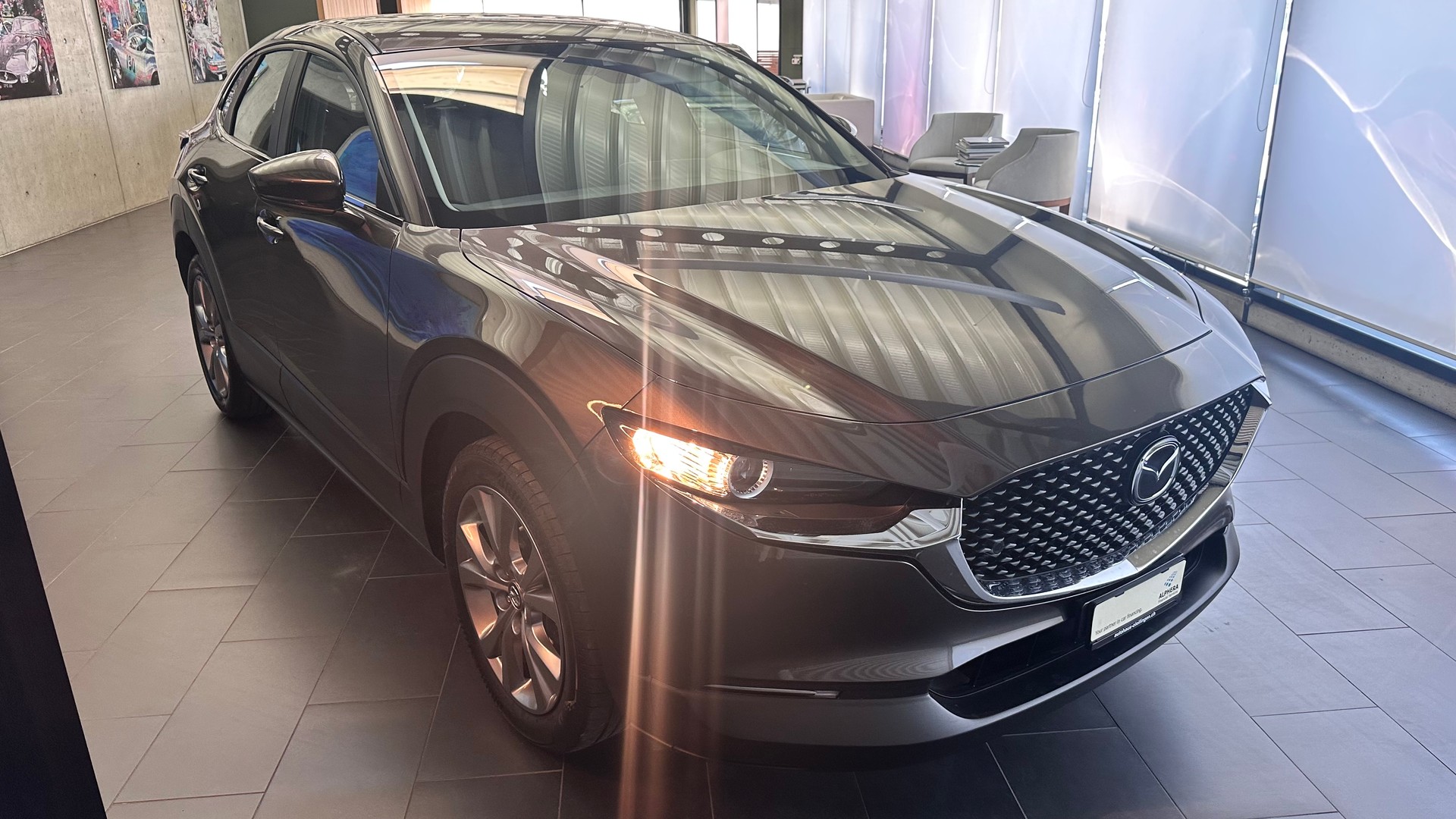 MAZDA CX-30 2.0 180 Ambition Plus AWD-showroom-element-1