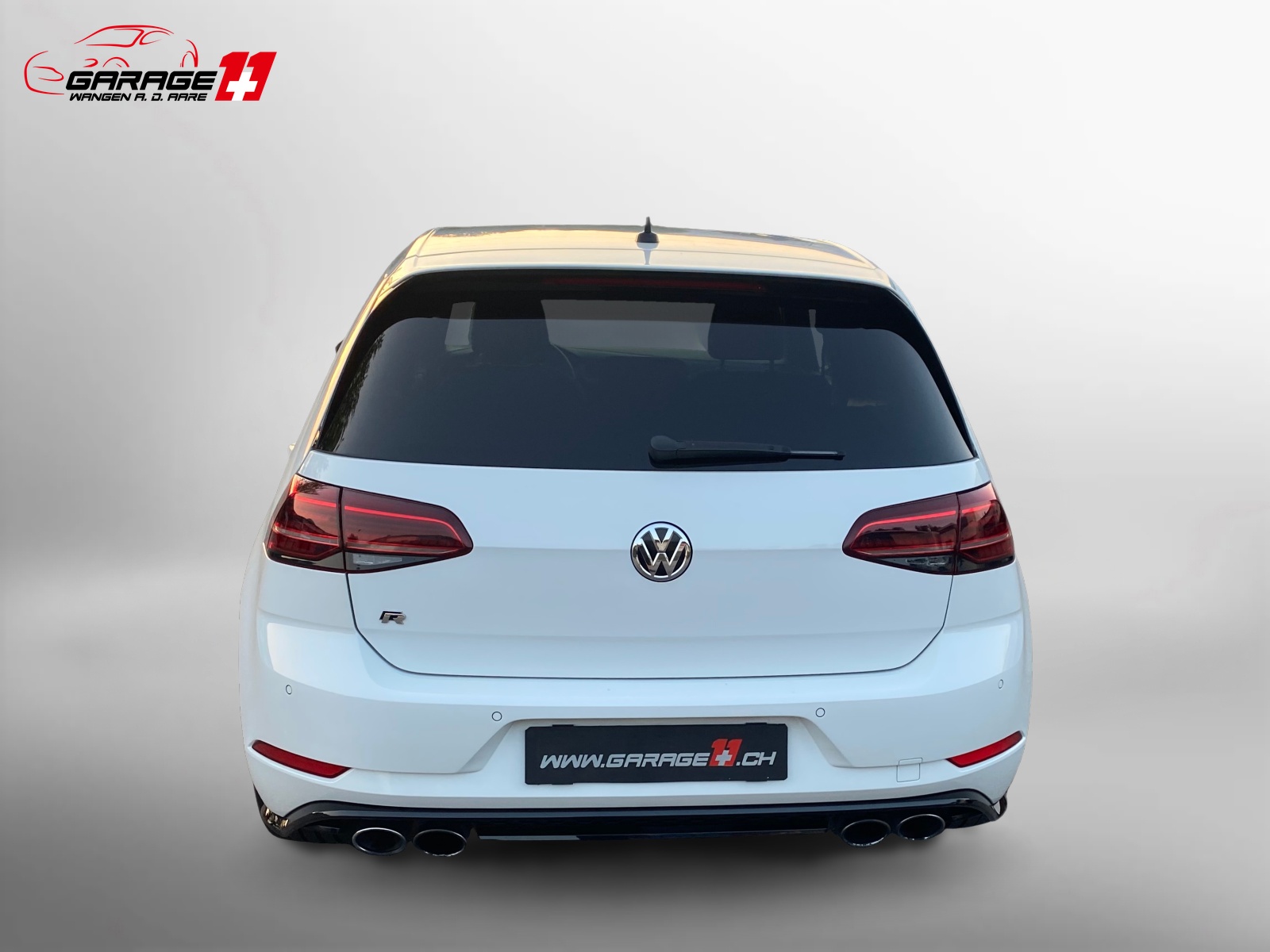 VW Golf 2.0 TSI R 4Motion-image-5