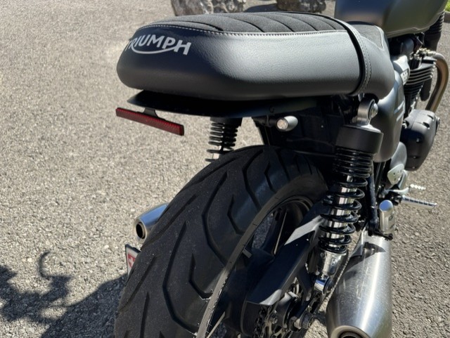 TRIUMPH Street Twin 900 i-image-4