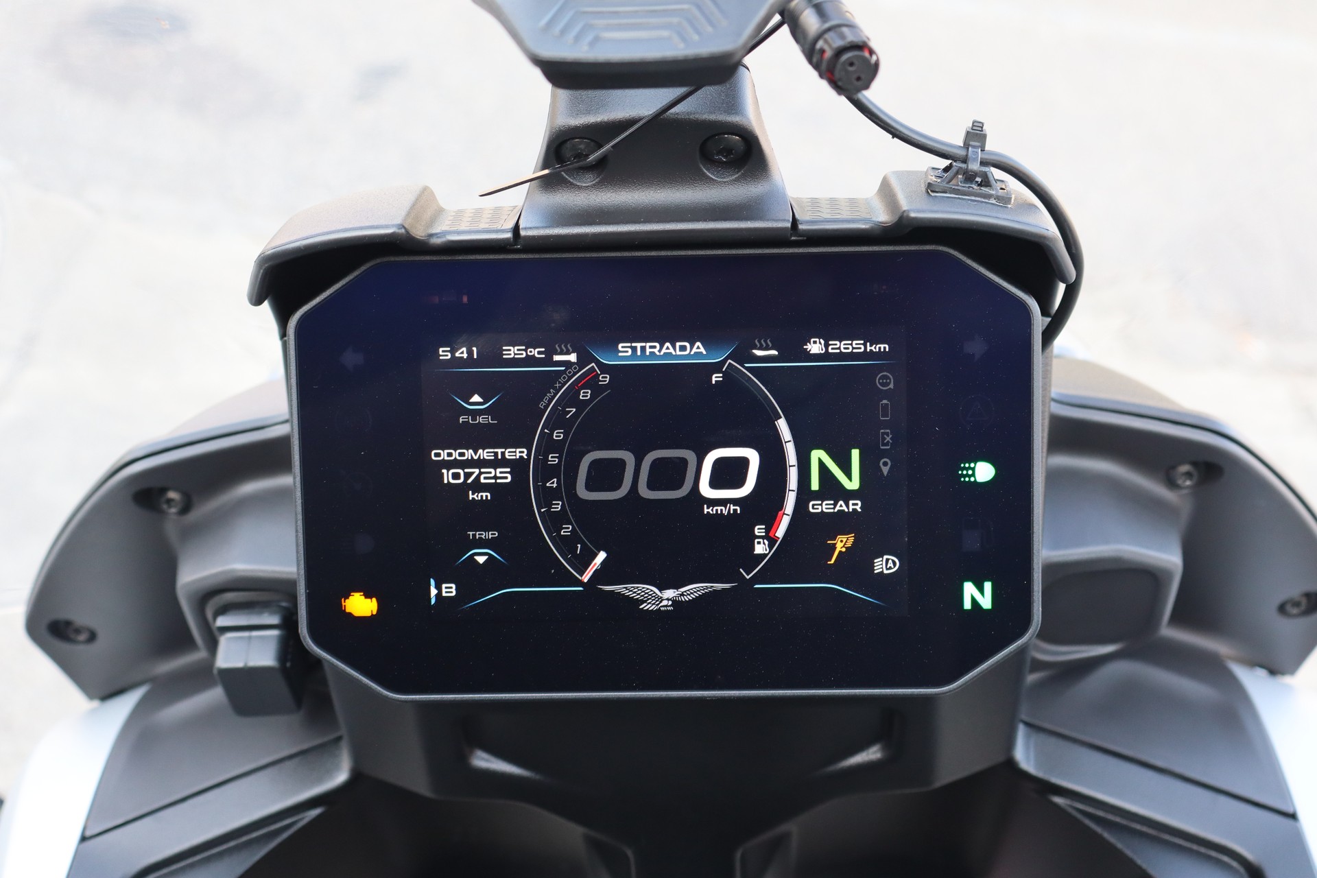 MOTO GUZZI V85 TT Travel E5+-image-6