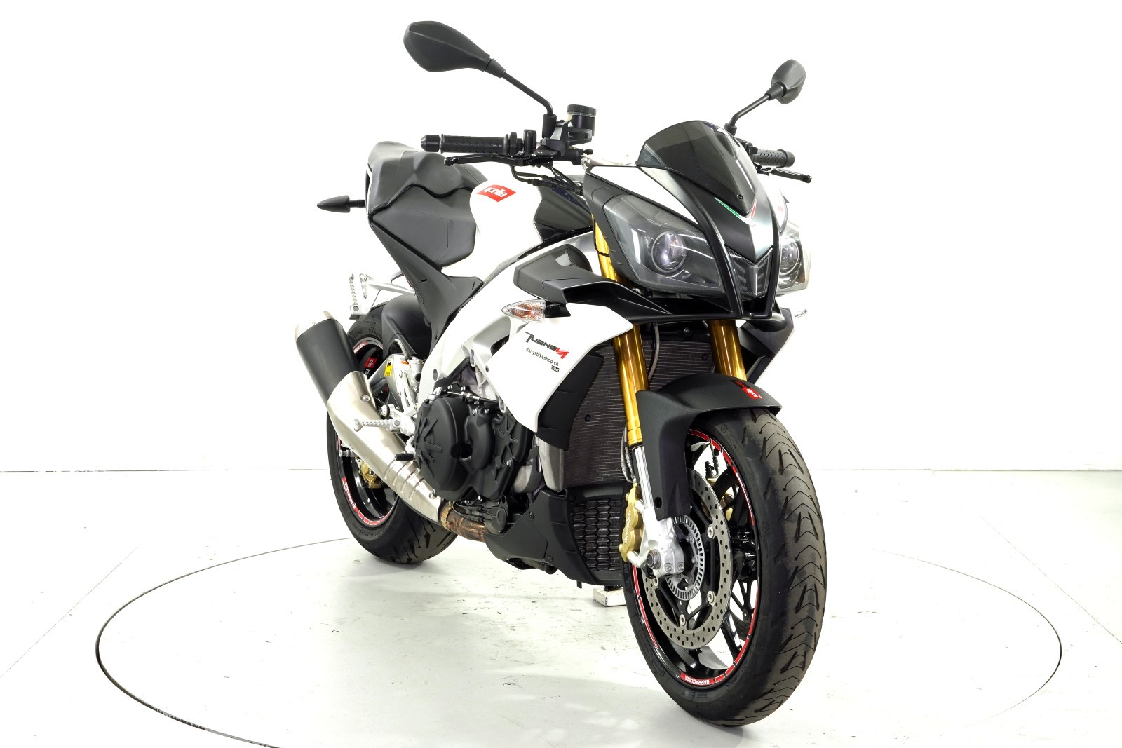 APRILIA Tuono V4 ABS-image-1