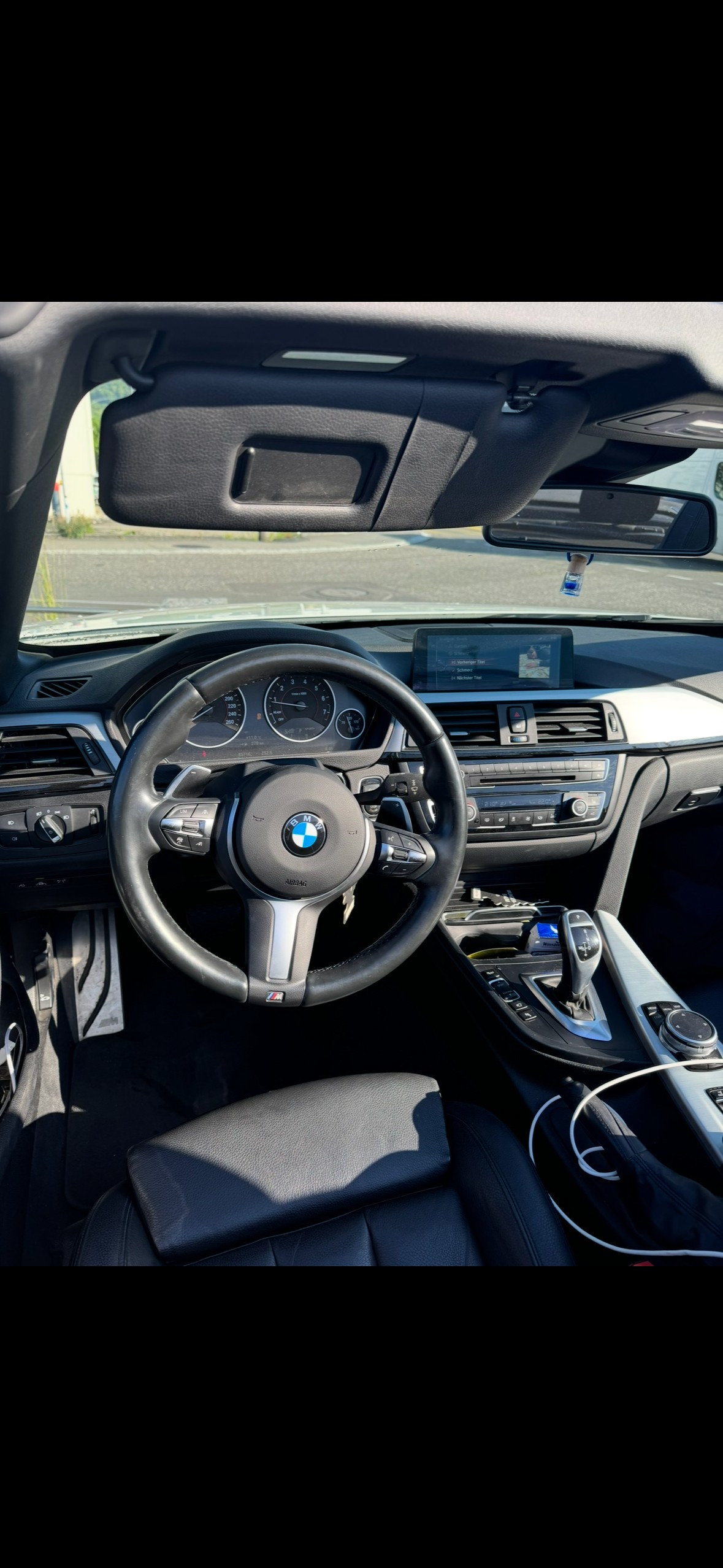 BMW 440i xDrive-image-3