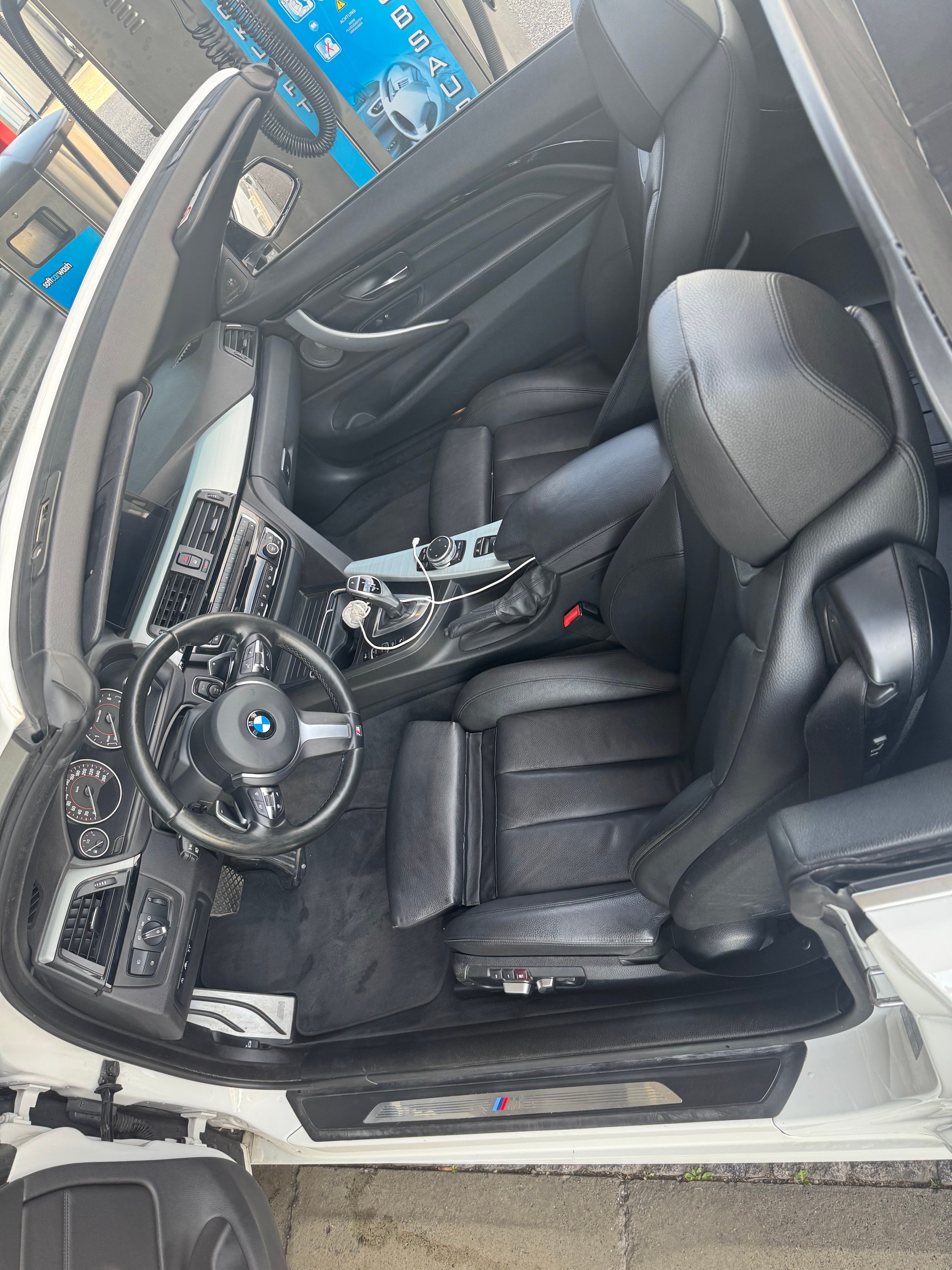 BMW 440i xDrive-image-7
