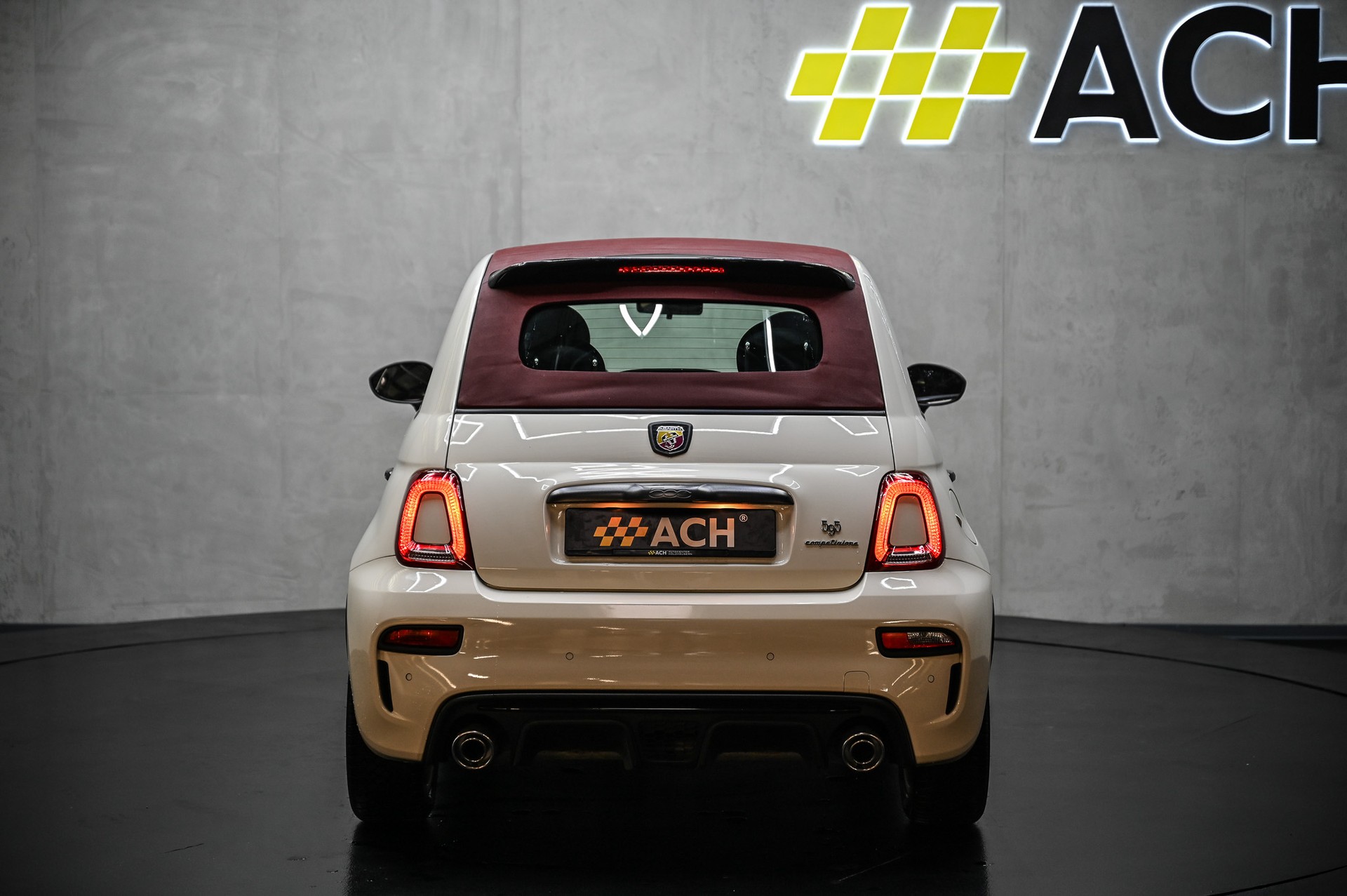 FIAT 500 Cabrio 1.4 16V Lounge Dualogic-image-8