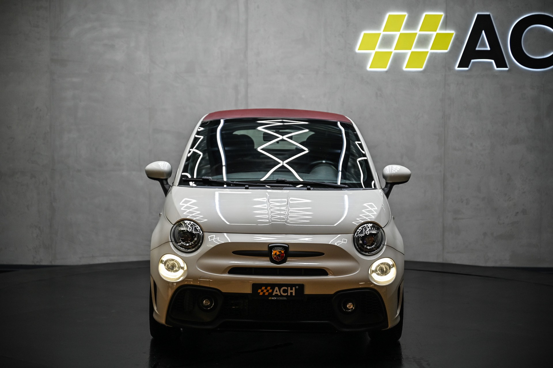 FIAT 500 Cabrio 1.4 16V Lounge Dualogic-showroom-element-1