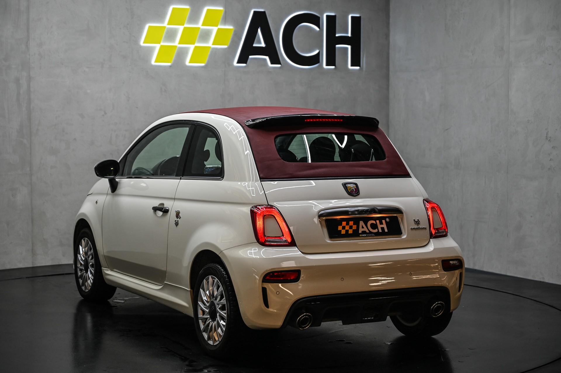 FIAT 500 Cabrio 1.4 16V Lounge Dualogic-image-7