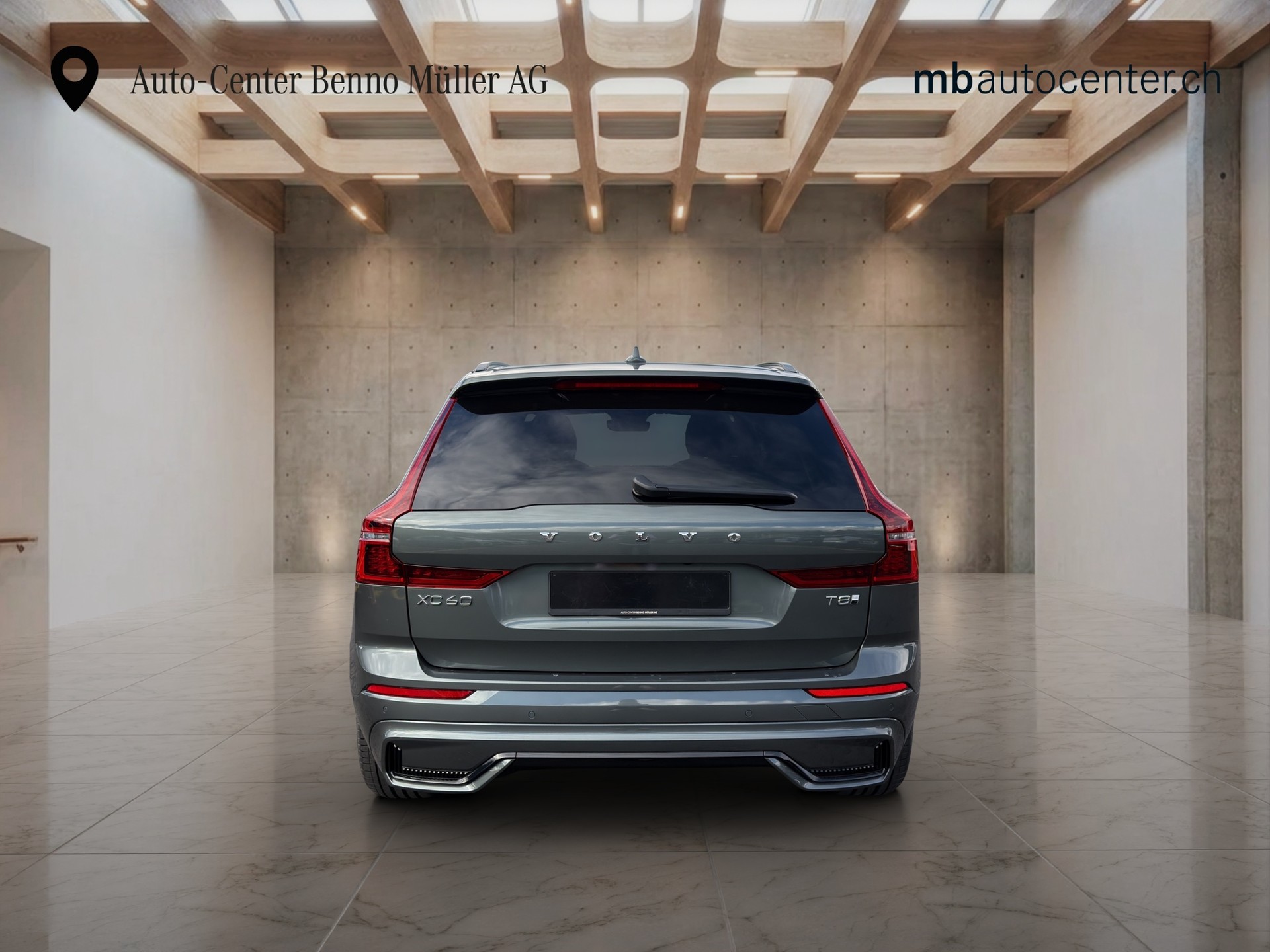VOLVO XC60 2.0 T8 TE Ultra Dark eAWD-showroom-element-3