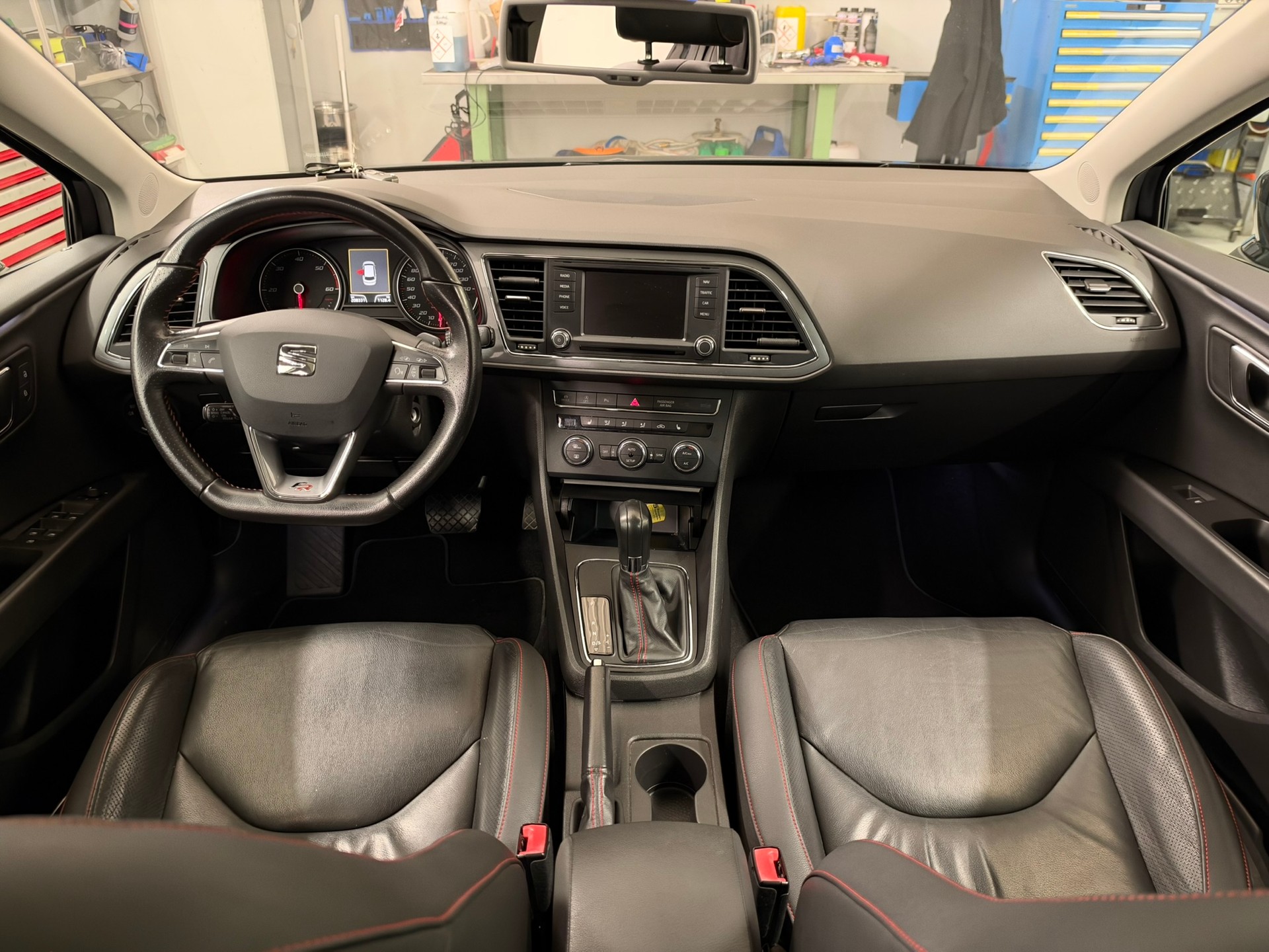 SEAT Leon ST 2.0 TDI FR DSG-image-7