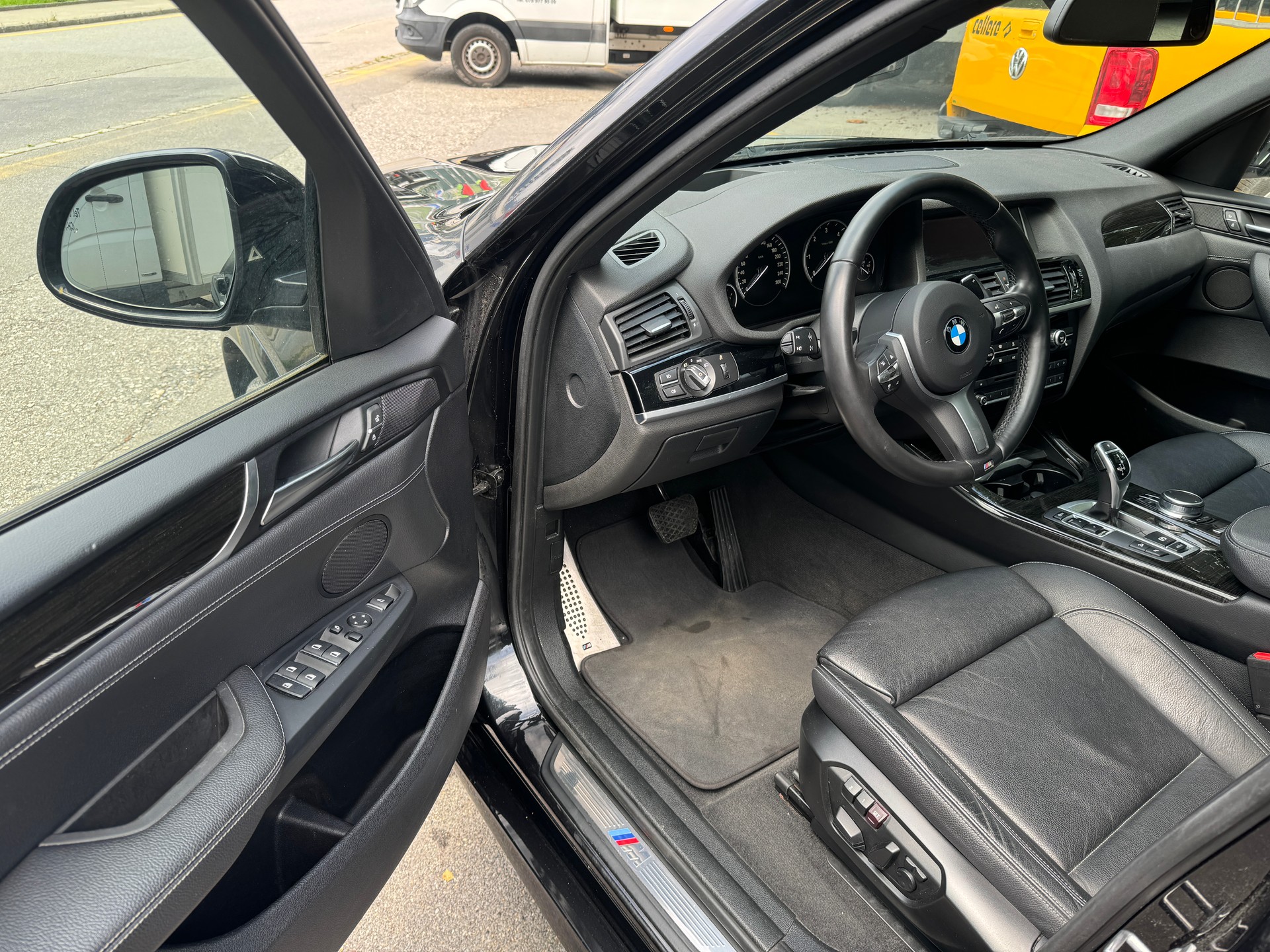 BMW X3 xDrive 35d M Sport Steptronic-image-8