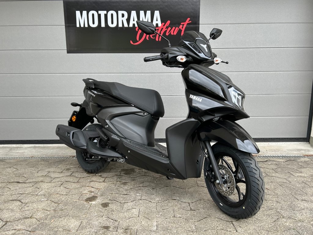 YAMAHA LCG 125 RayZR-image-1