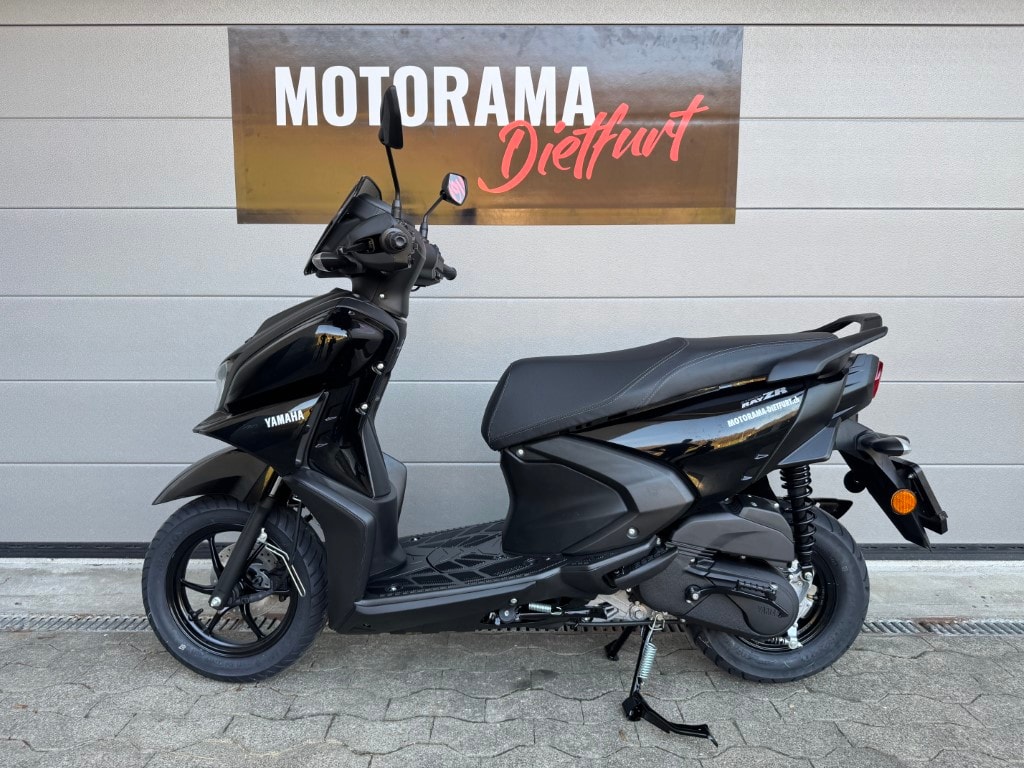 YAMAHA LCG 125 RayZR-image-2